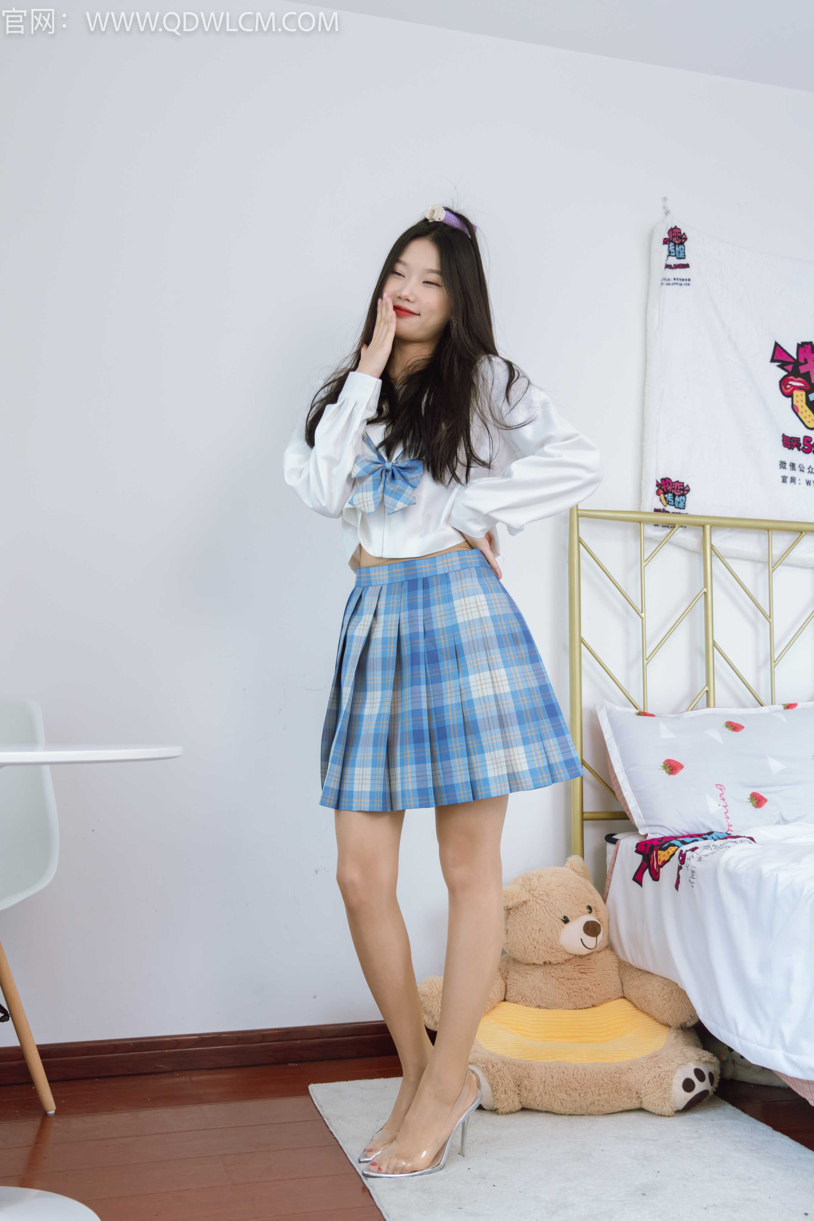 物恋传媒 NO.1391 小竹-皎洁白月光 [148P+1V／3.86GB]