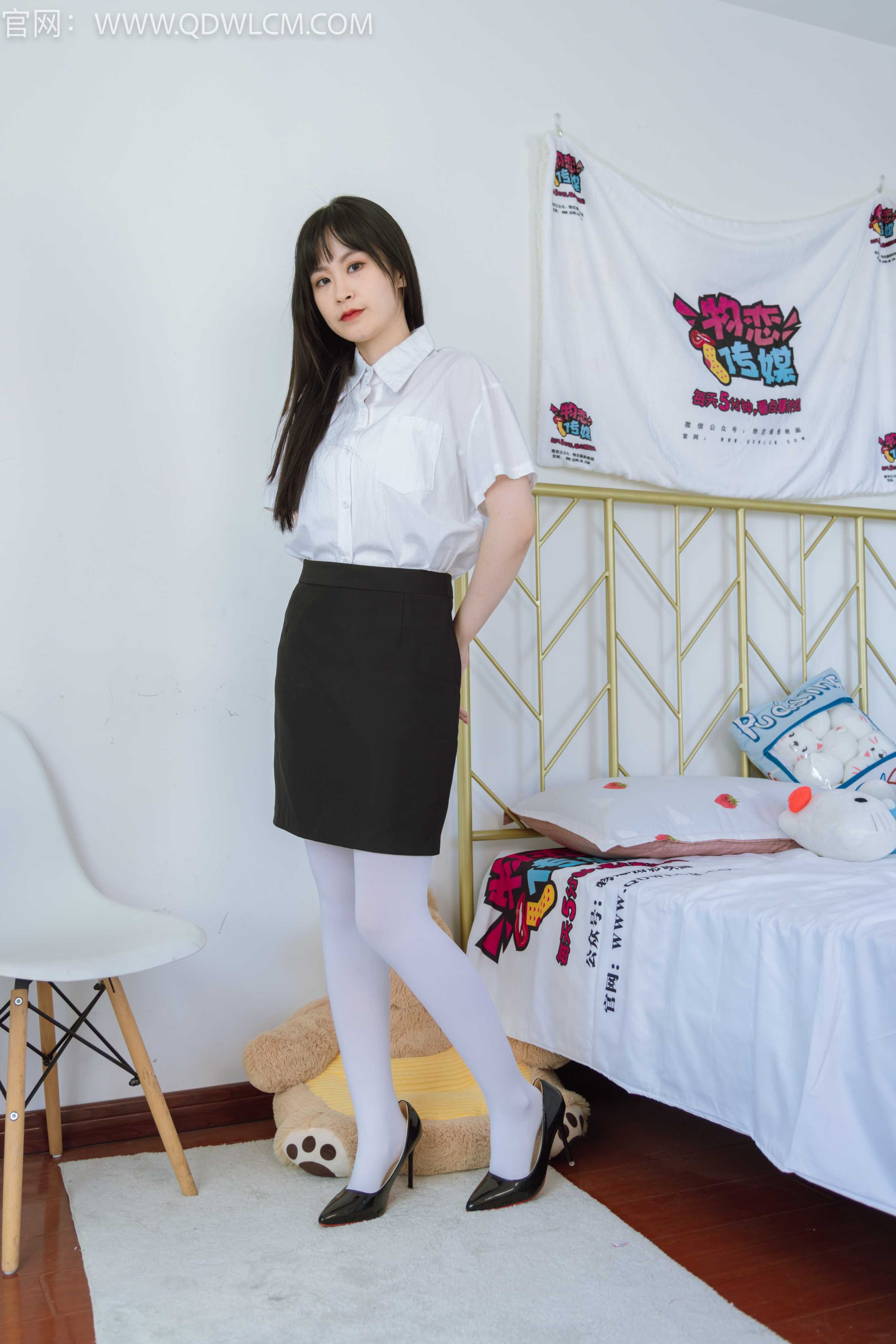 物恋传媒 NO.1392 兮兮-绚烂野蔷薇 [150P+1V／3.95GB]