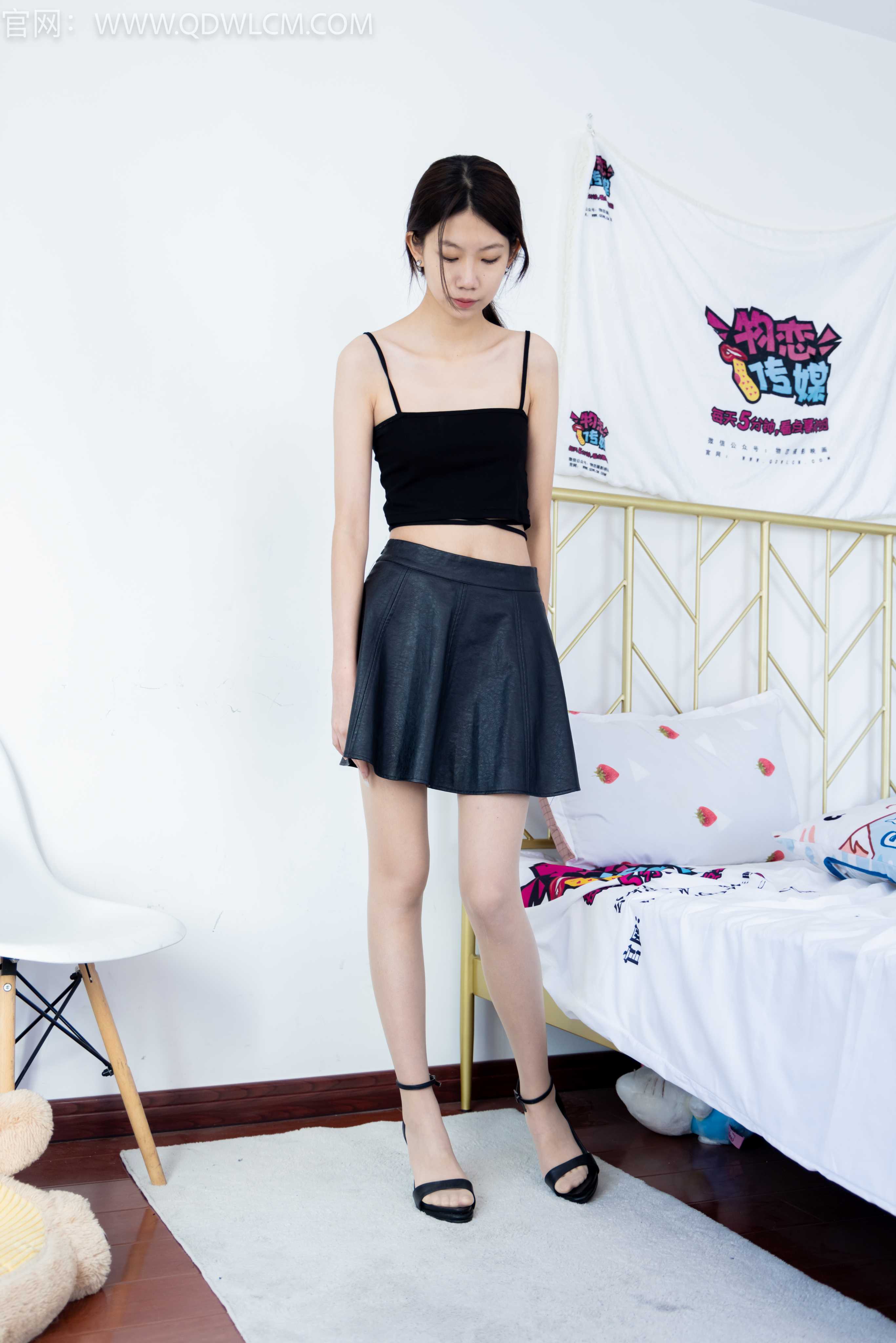 物恋传媒 NO.1420 纤纤-人间四月 [181P+1V／6.30GB]