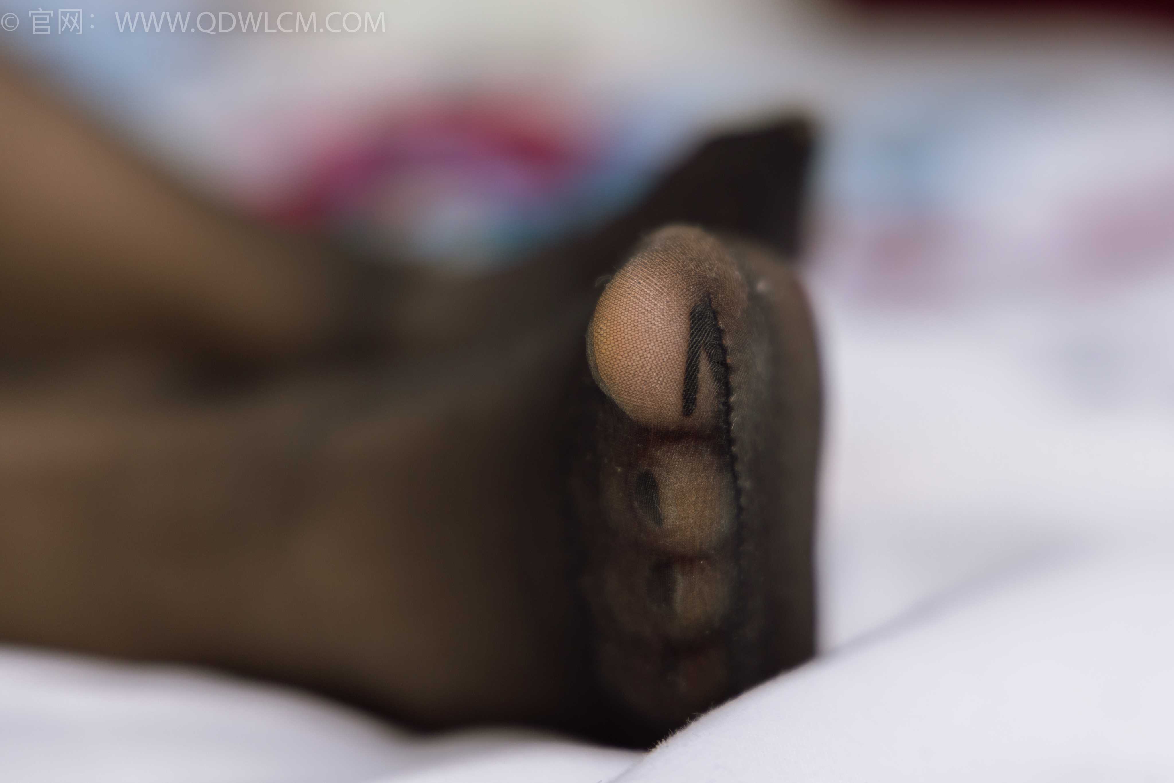 物恋传媒 NO.1428 菜菜-想你的夜 [175P+1V／4.97GB]