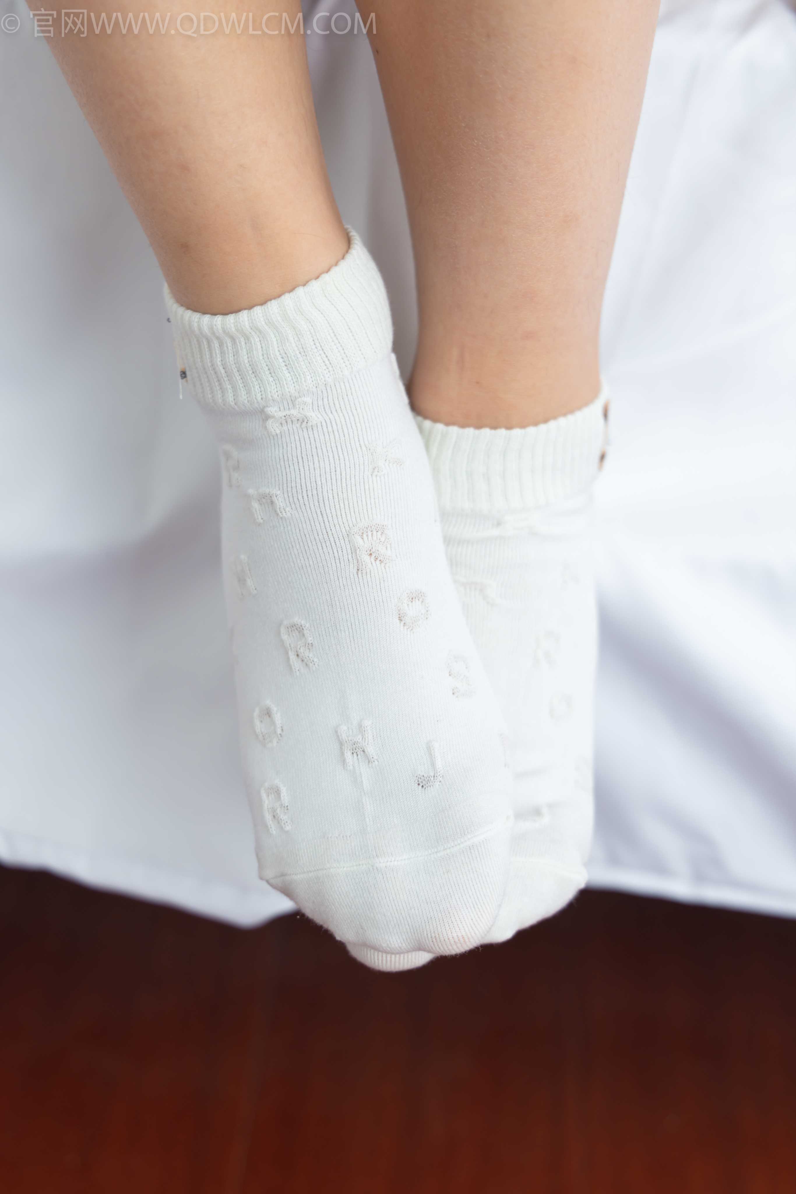 物恋传媒 NO.1442 美兔-蓝色天空 [178P+1V／3.84GB]