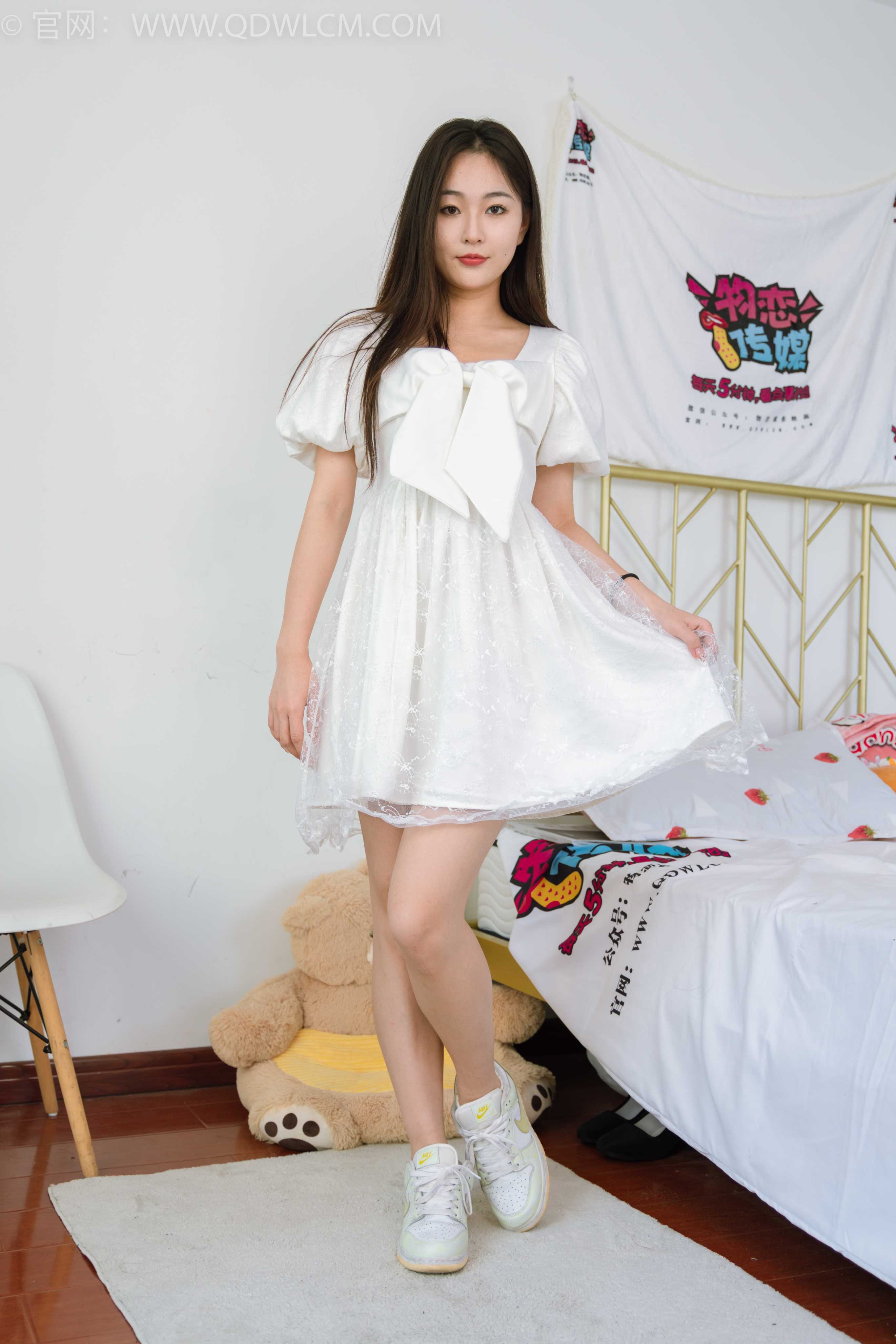 物恋传媒 NO.1448 美兔-最美白月光 [180P+1V／4.67GB]