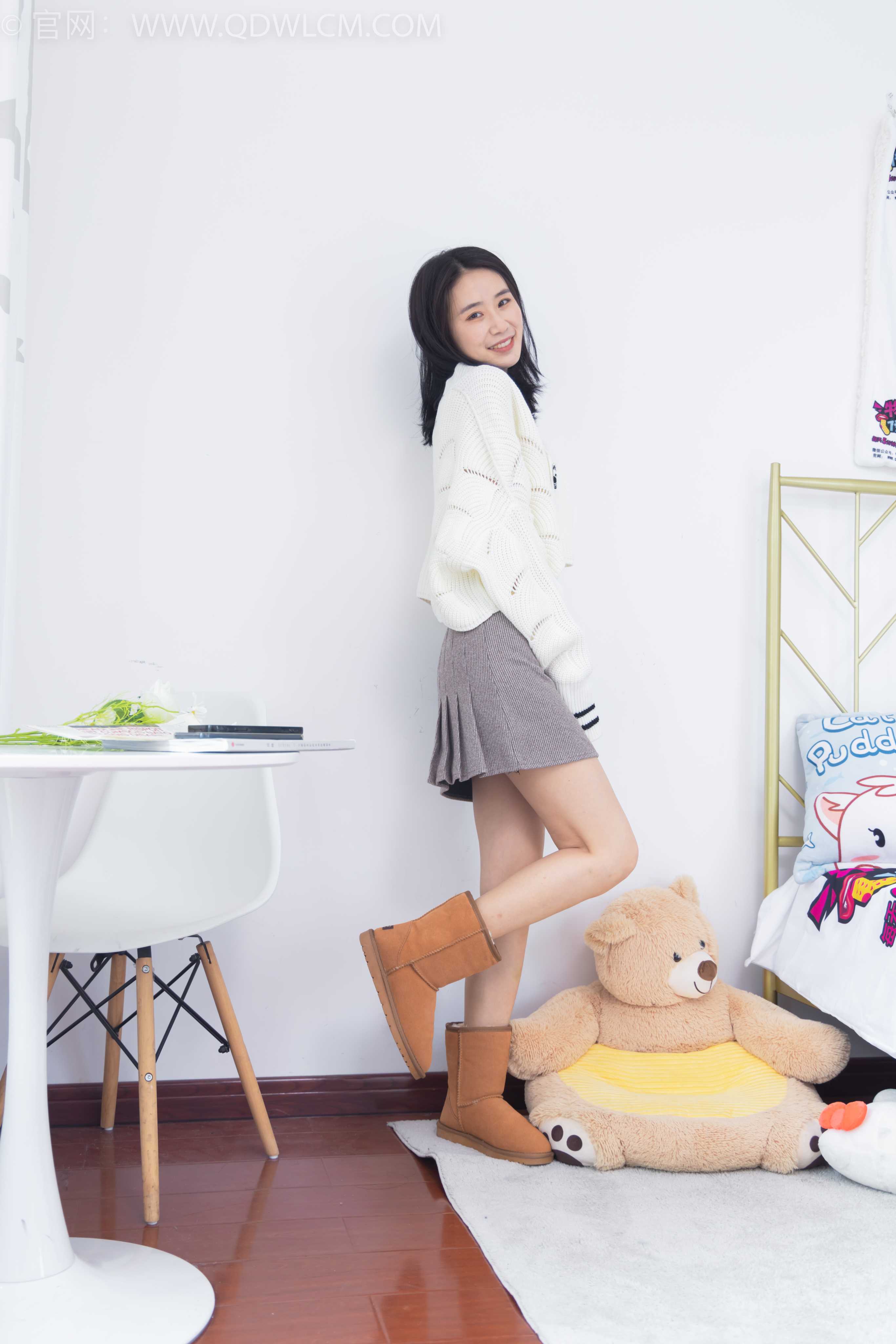 物恋传媒 NO.1449 菜菜-暖冬的依恋 [161P+1V／3.56GB]