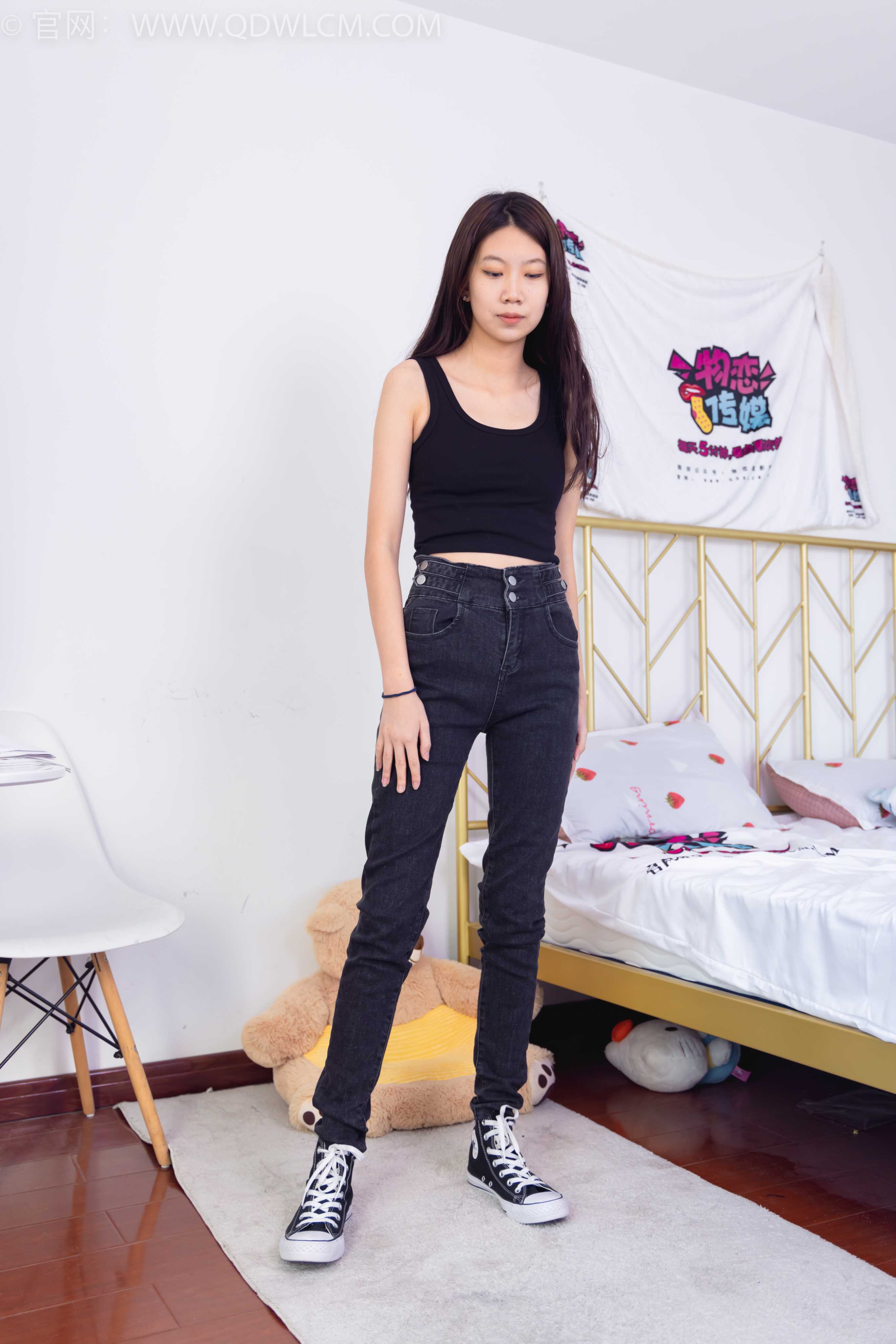 物恋传媒 NO.1452 纤纤-春天的芽 [155P+1V／3.45GB]