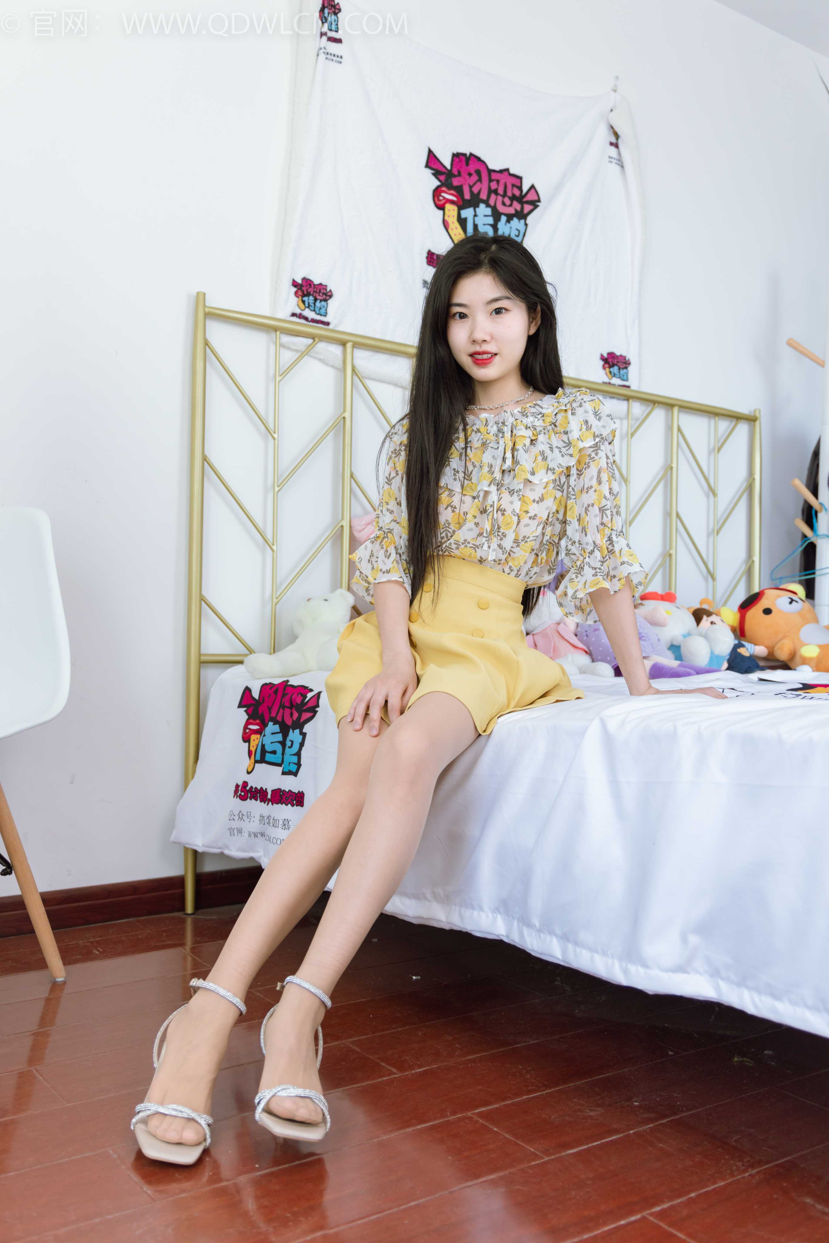 物恋传媒 NO.1462 米米-风吹落叶 [140P-1V-6.1G]