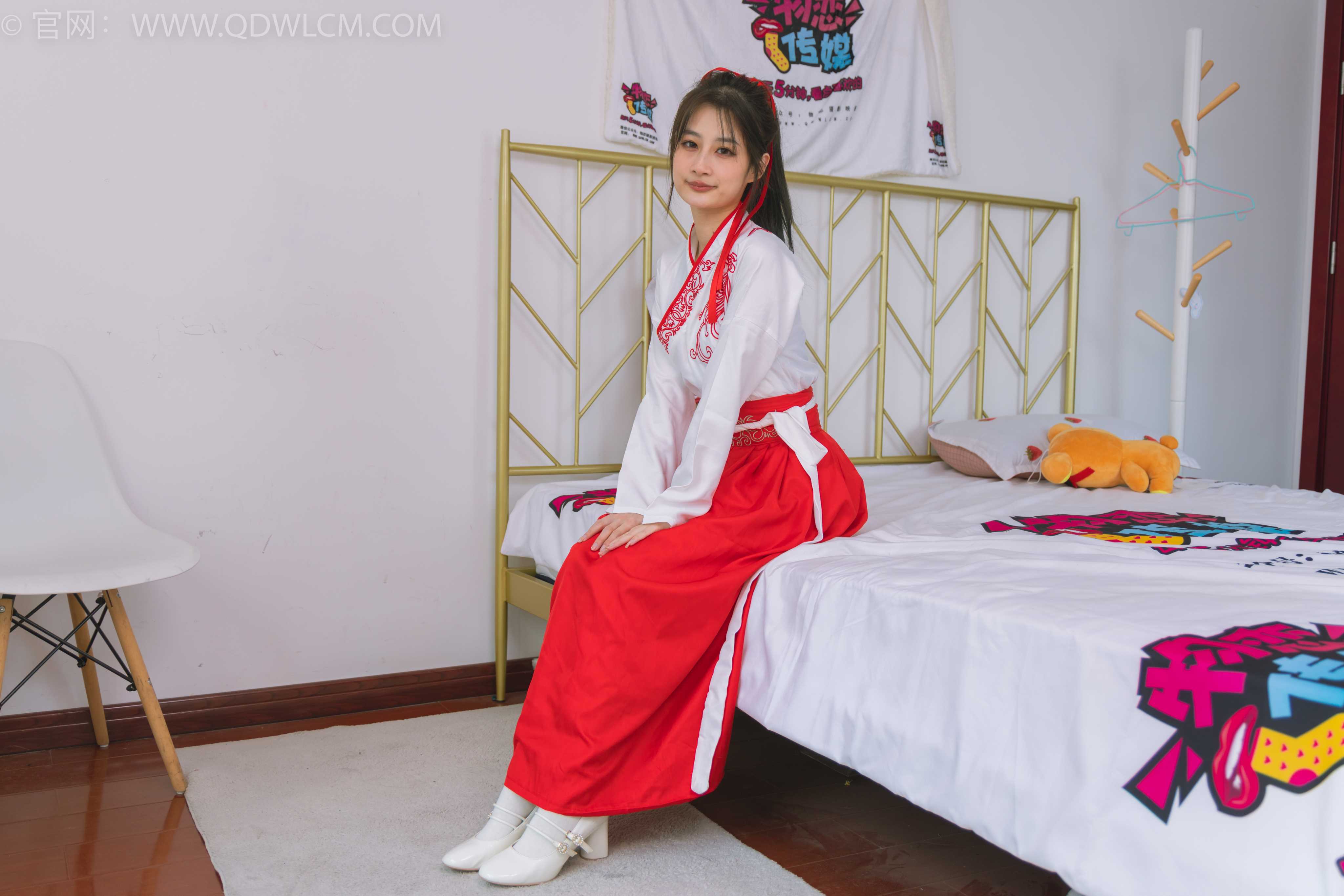 物恋传媒 NO.1482 卿卿-红衣少女 [170P-1V-5.93G]