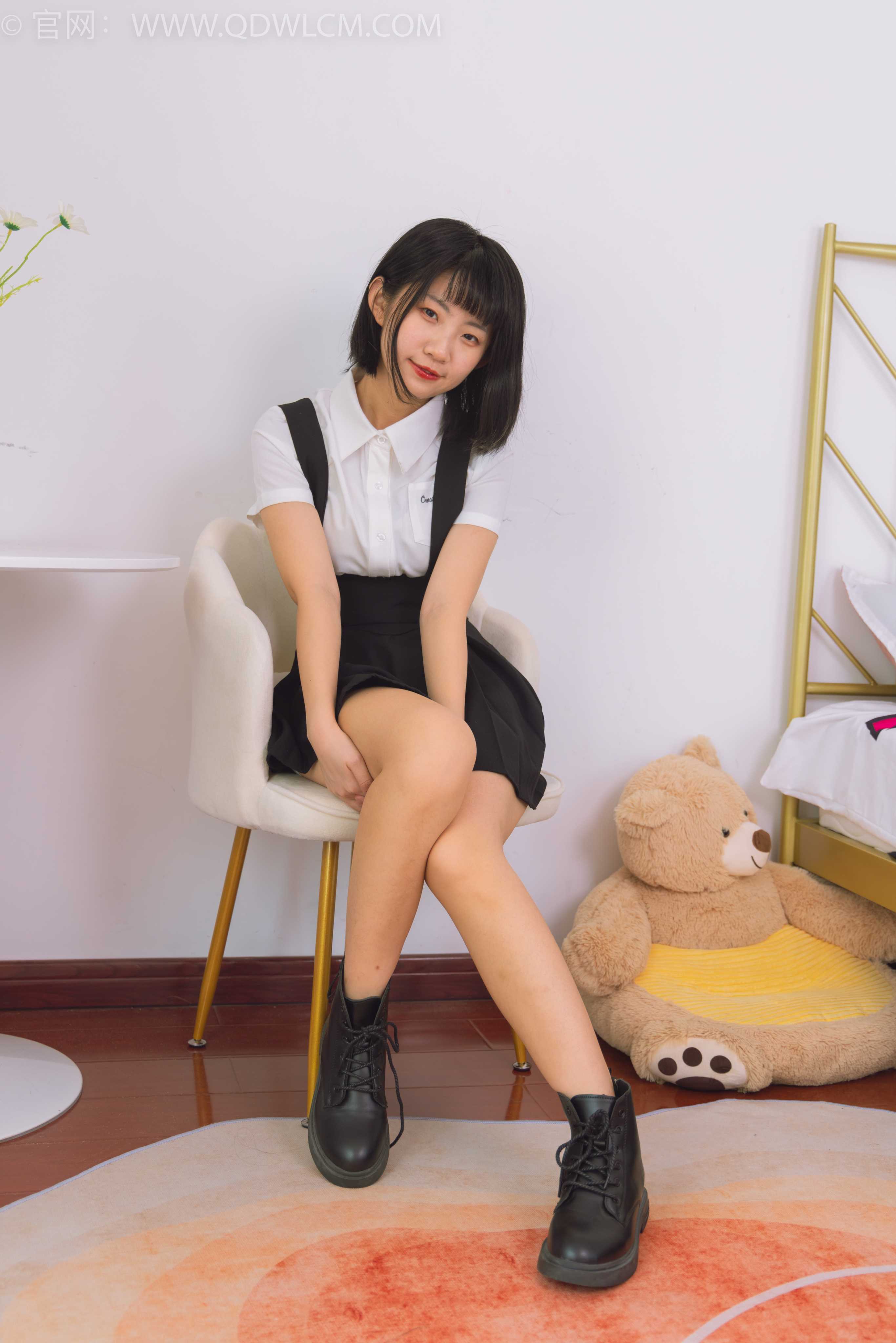 物恋传媒 NO.1487 暗月-月下玫瑰 [150P-1V-3.99G]