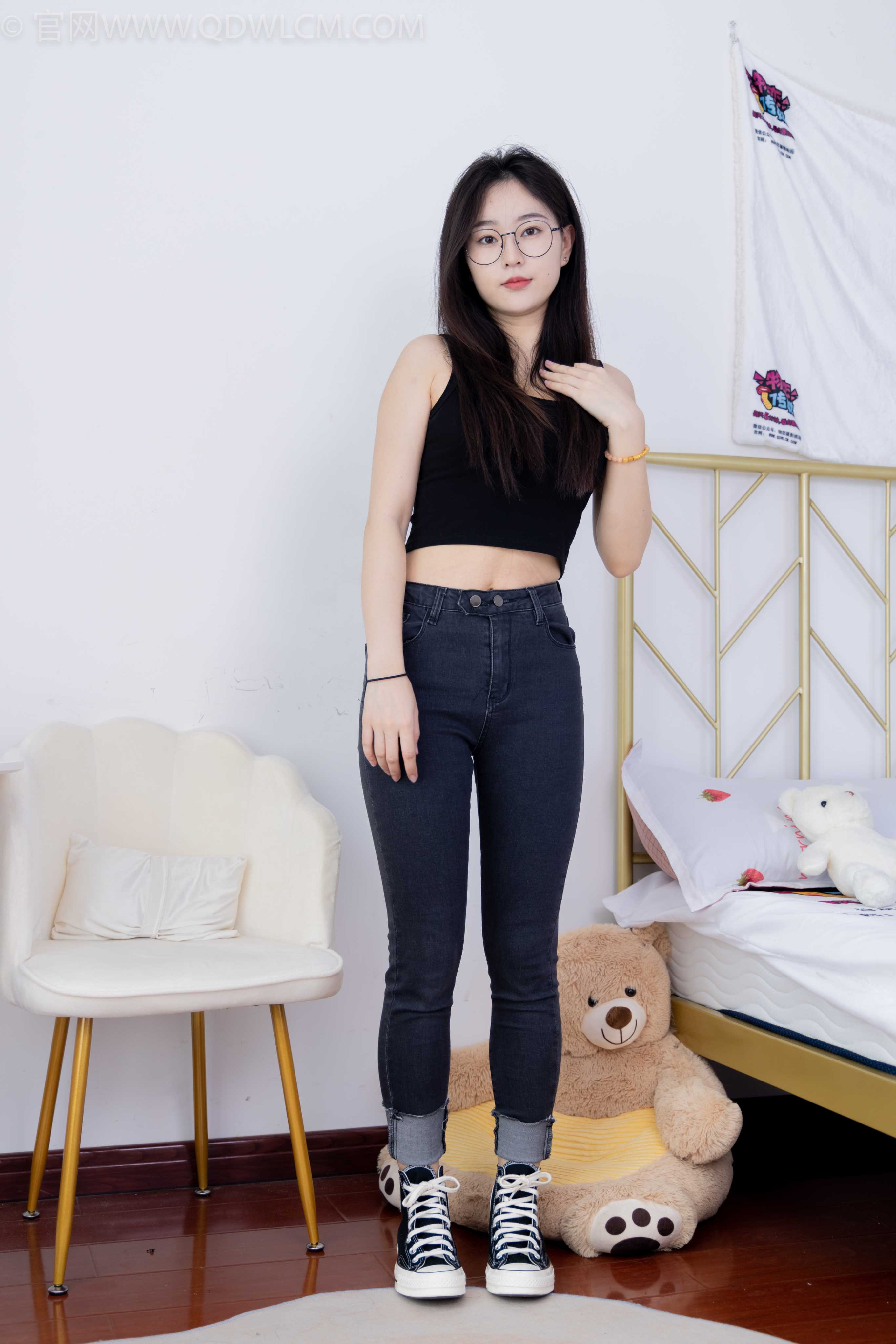 物恋传媒 NO.1497 美兔-春雨绵绵 [150P+1V／4.74GB]