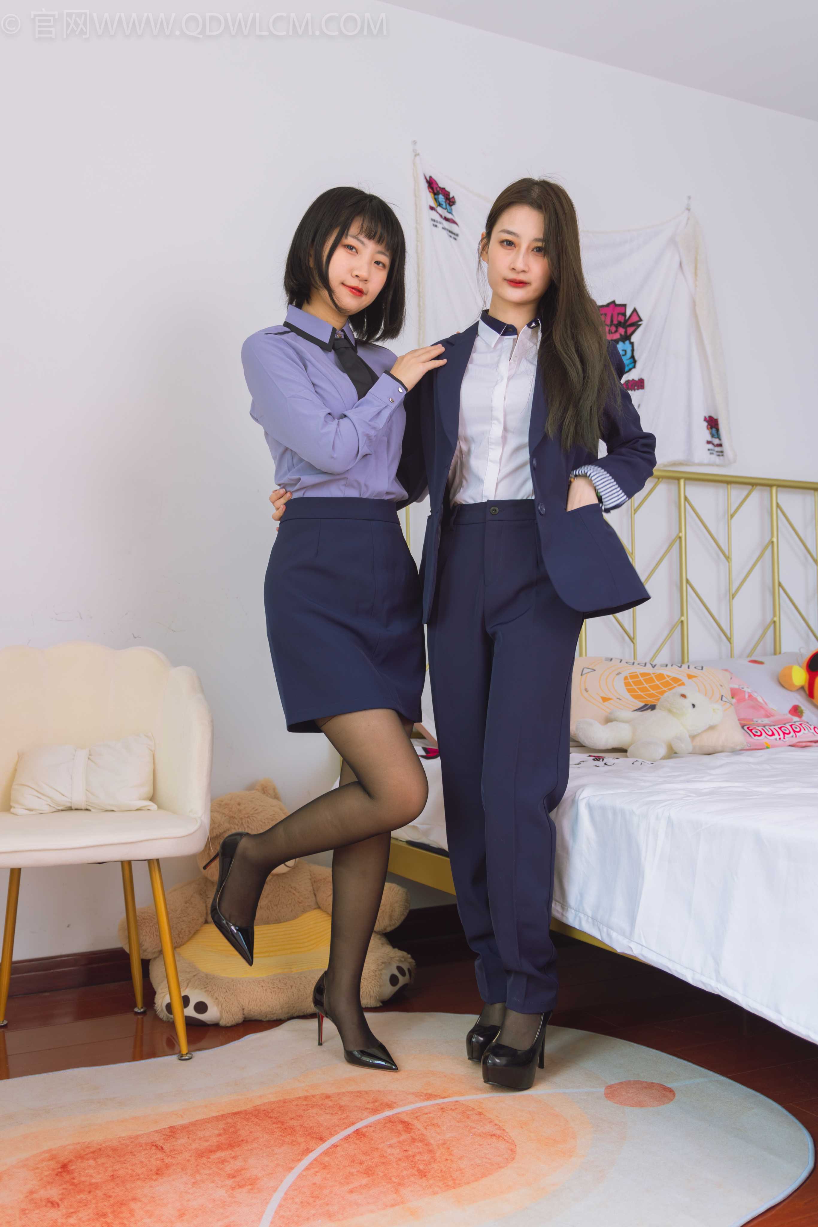 物恋传媒 NO.1498 暗月&卿卿-办公室闺蜜 [150P+1V／3.83GB]