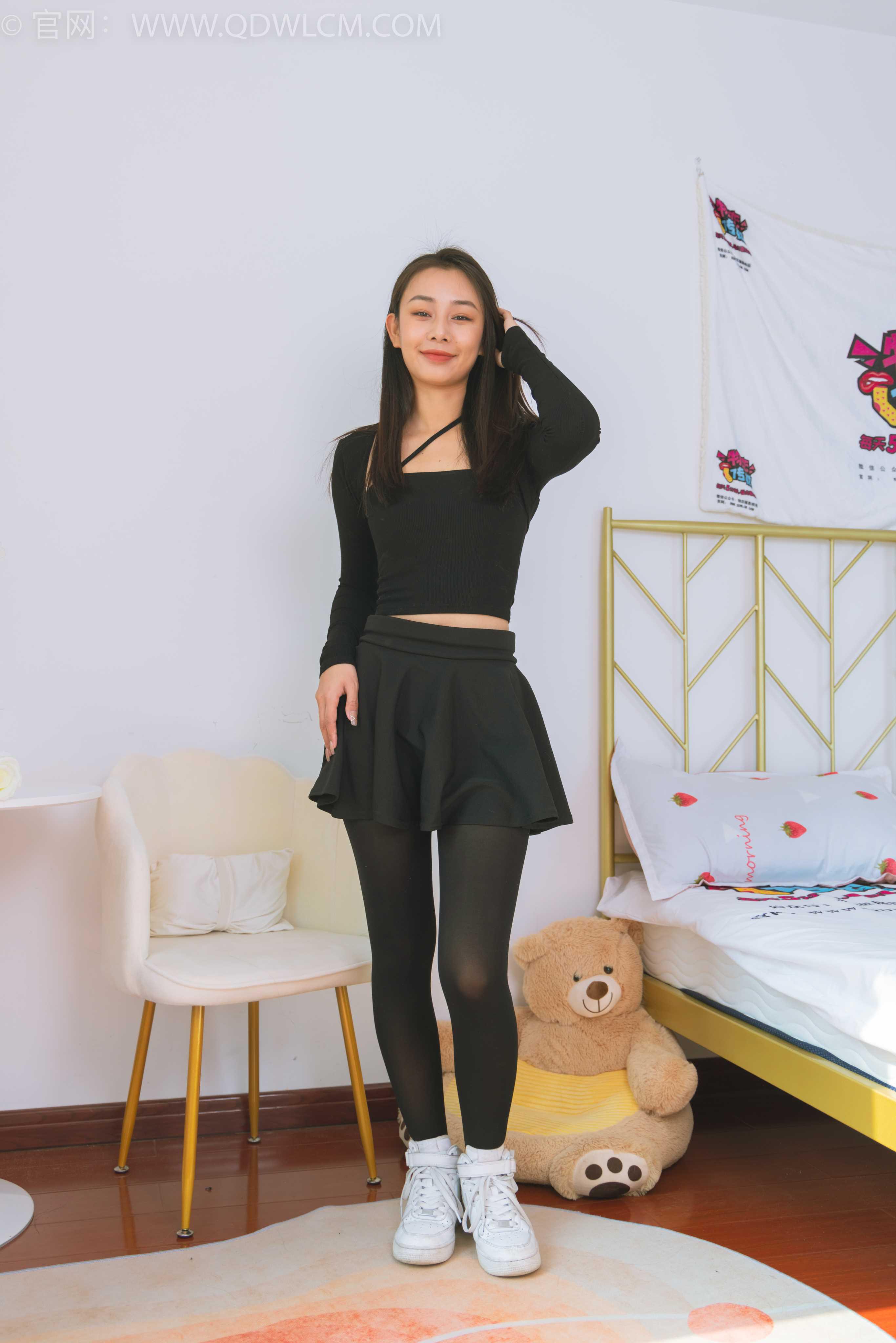 物恋传媒 NO.1521 岚岚-风情 [150P+1V／4.50GB]