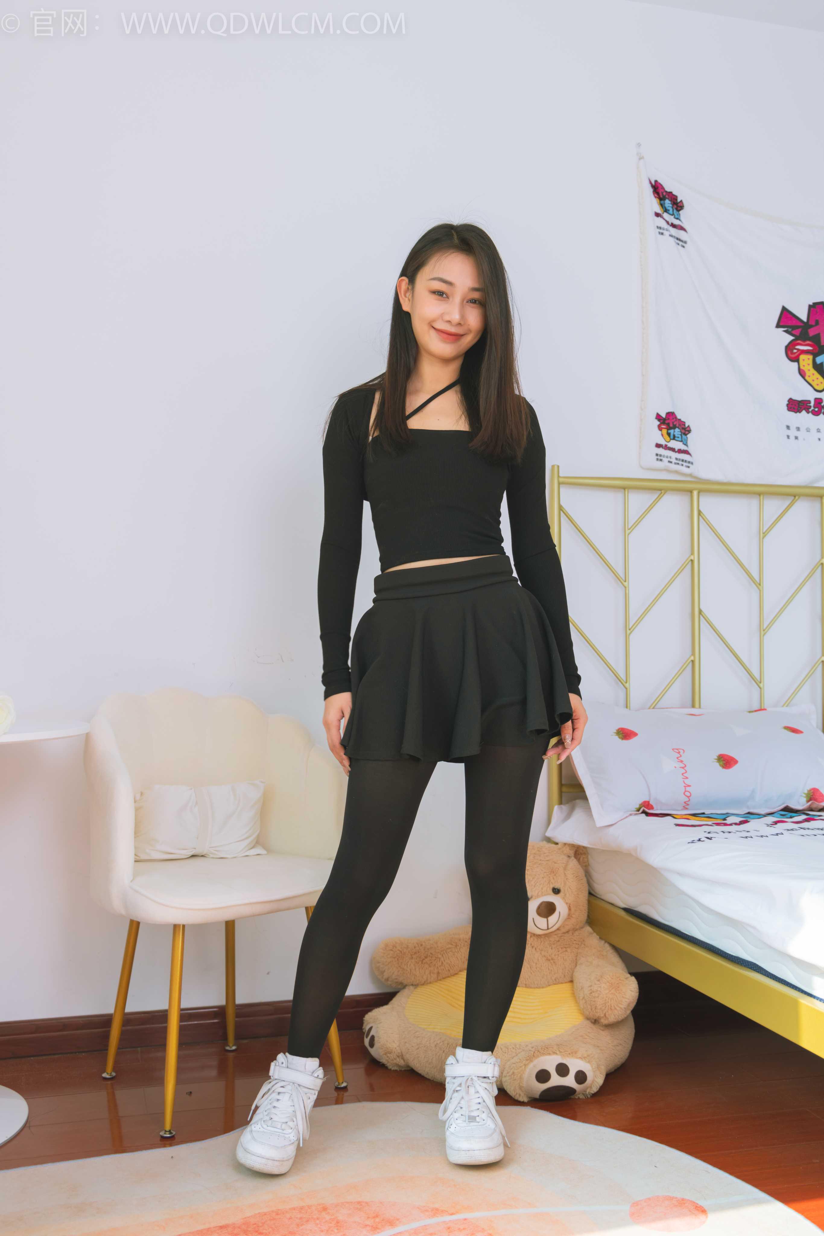 物恋传媒 NO.1521 岚岚-风情 [150P+1V／4.50GB]