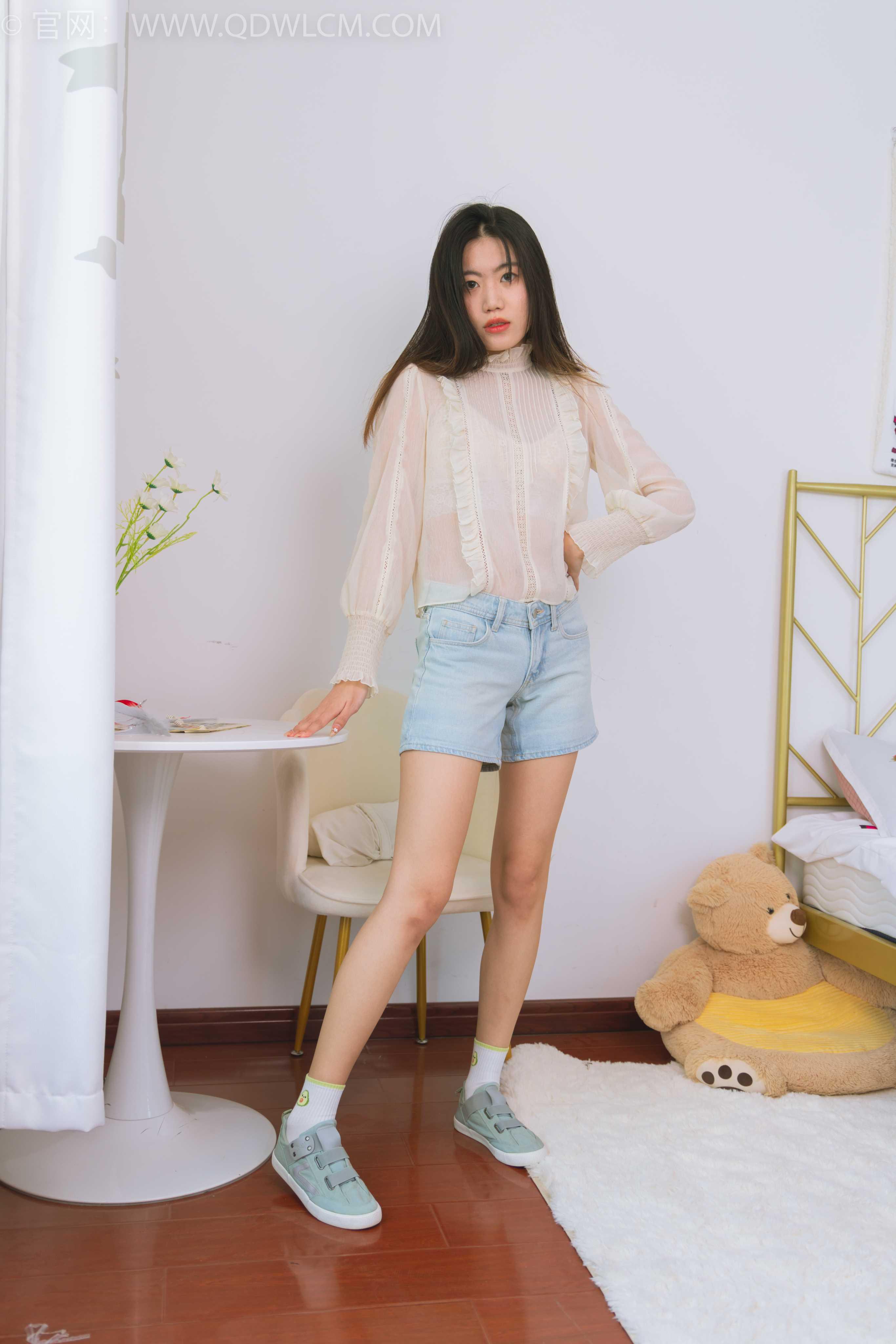 物恋传媒 NO.1545 小北-人潮汹涌 [149P+1V／3.55GB]