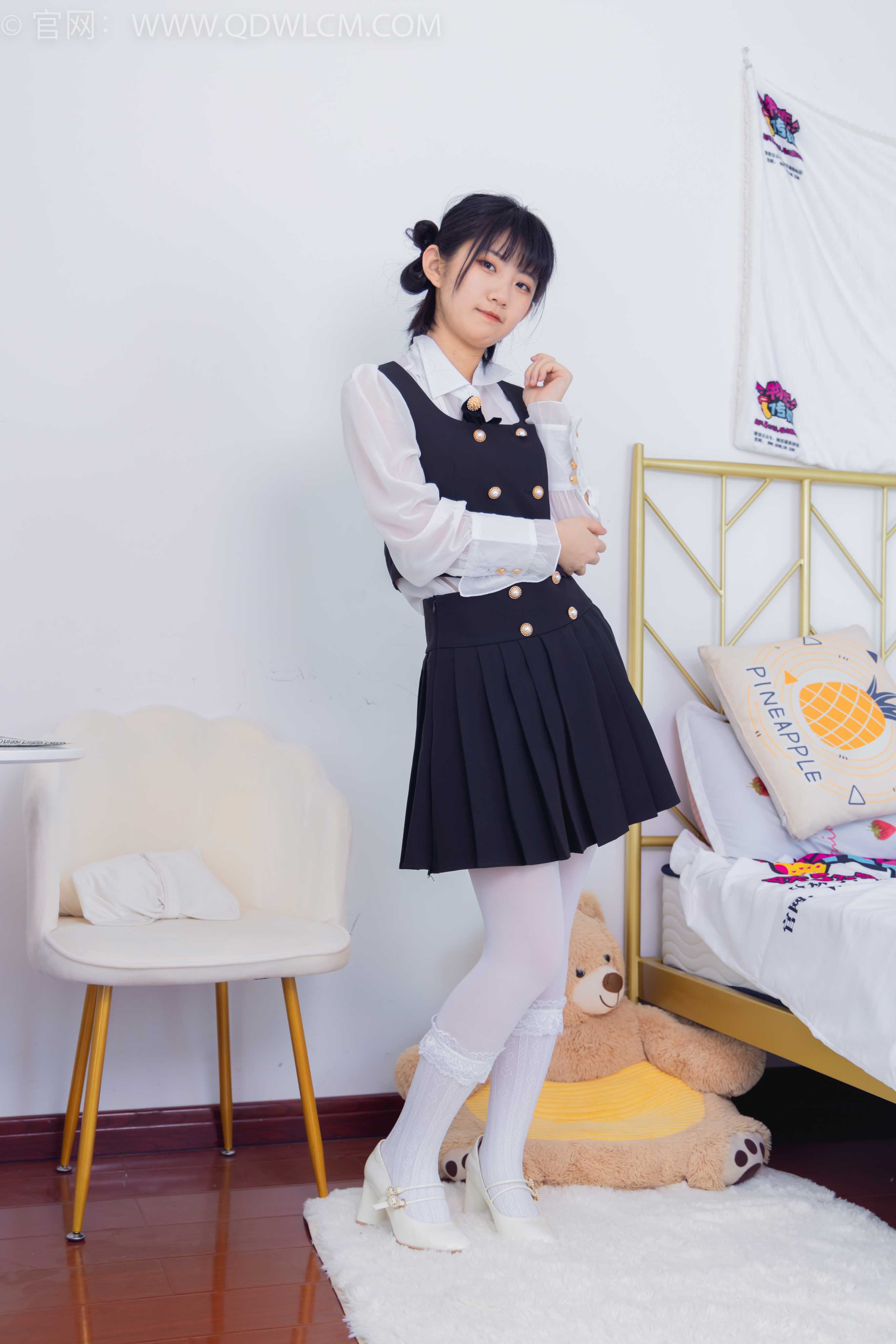 物恋传媒 NO.1555 暗月-蓝莓之恋 [154P+1V／3.02GB]