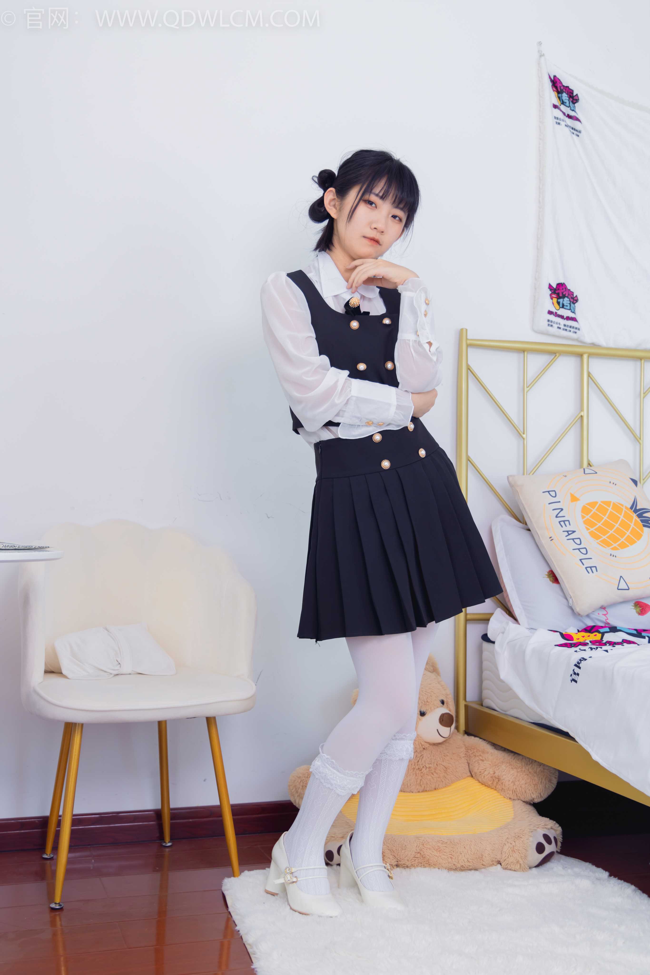 物恋传媒 NO.1555 暗月-蓝莓之恋 [154P+1V／3.02GB]