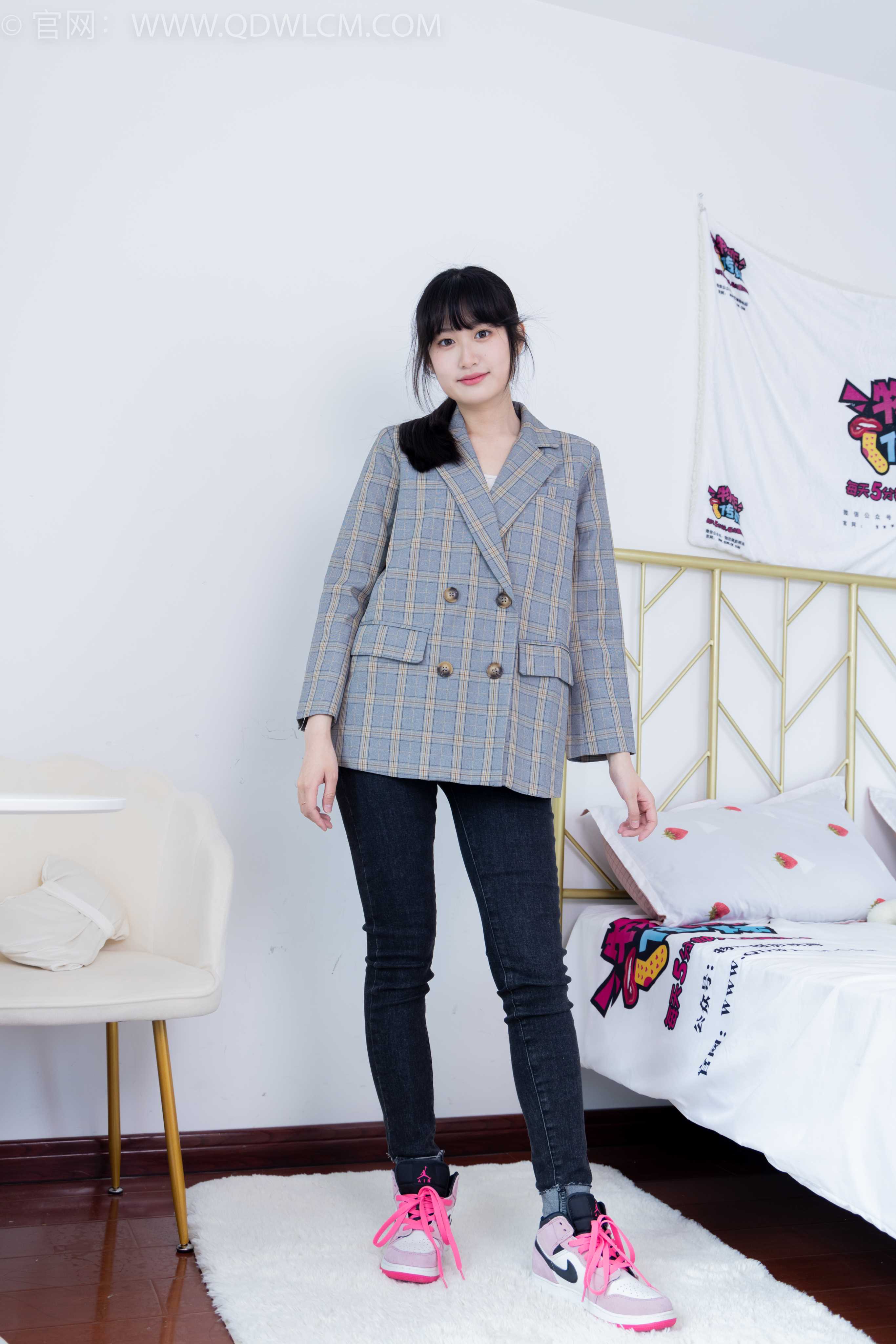 物恋传媒 NO.1557 小敏-黄油蛋挞 [171P+1V／4.58GB]