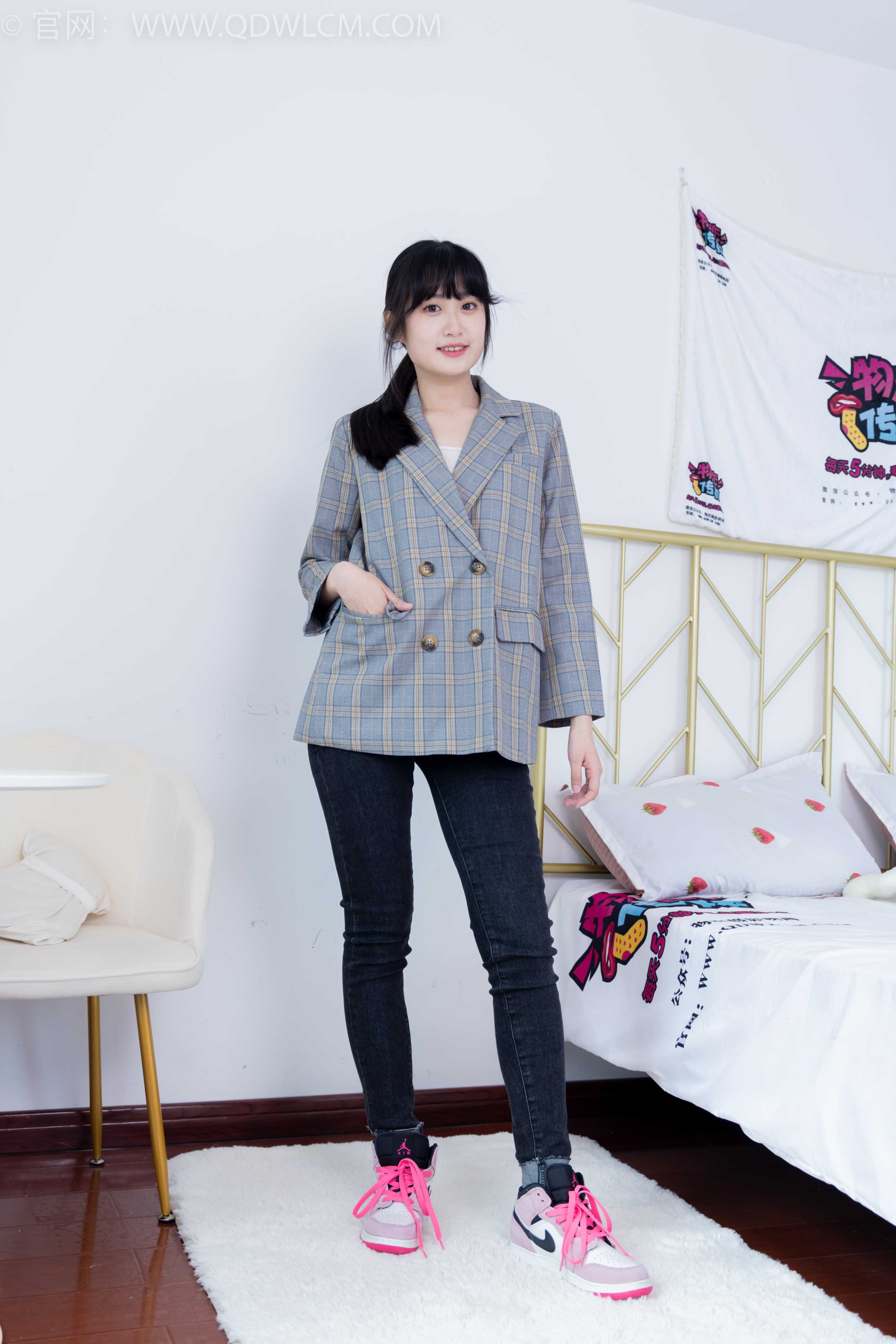 物恋传媒 NO.1557 小敏-黄油蛋挞 [171P+1V／4.58GB]