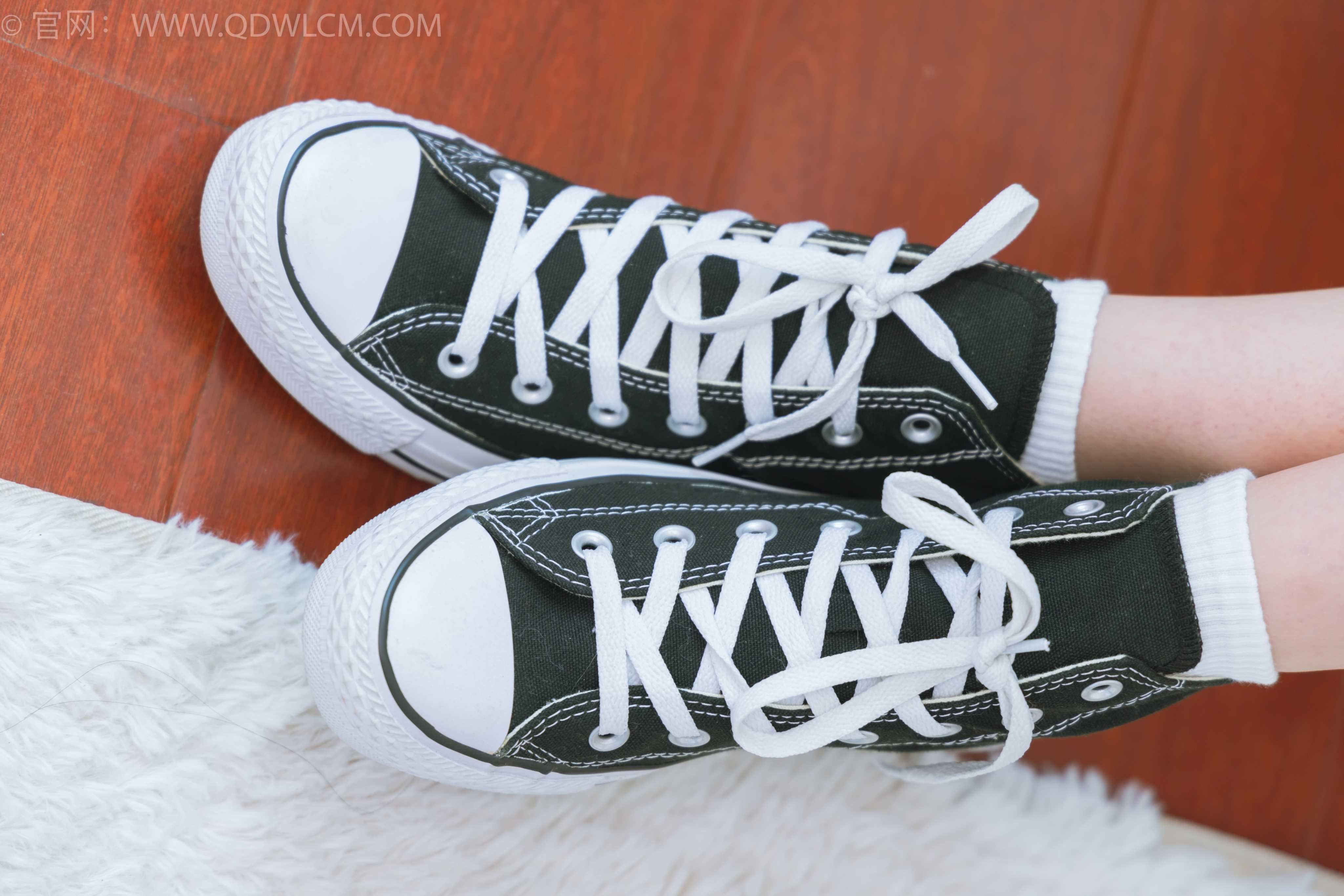 物恋传媒 NO.1559 颜颜-人来人往 [150P+1V／3.16GB] 插图3