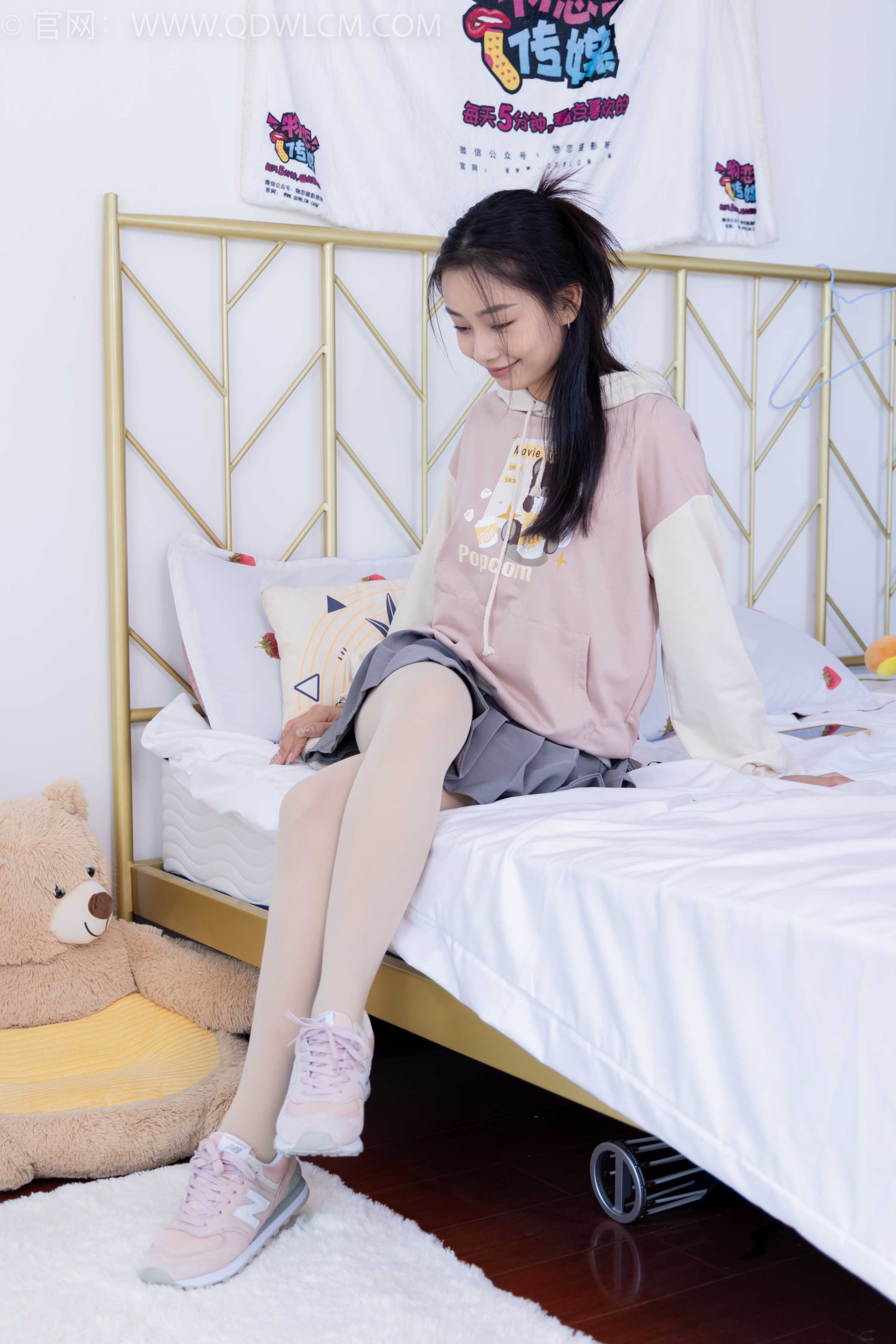 物恋传媒 NO.1563 岚岚-时间流逝 [149P-1V-4.5G]