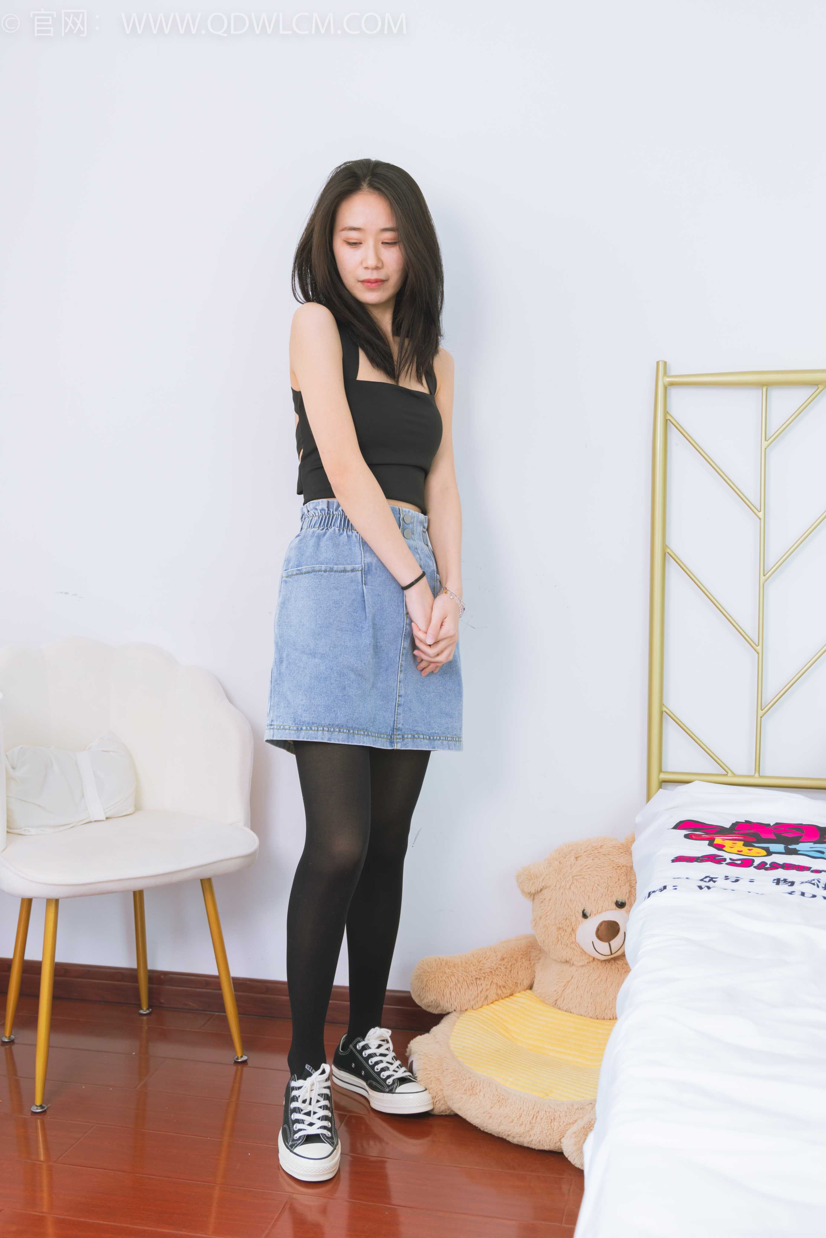 物恋传媒 NO.1568 菜菜-旋风少女 [150P-1V-3.76G]