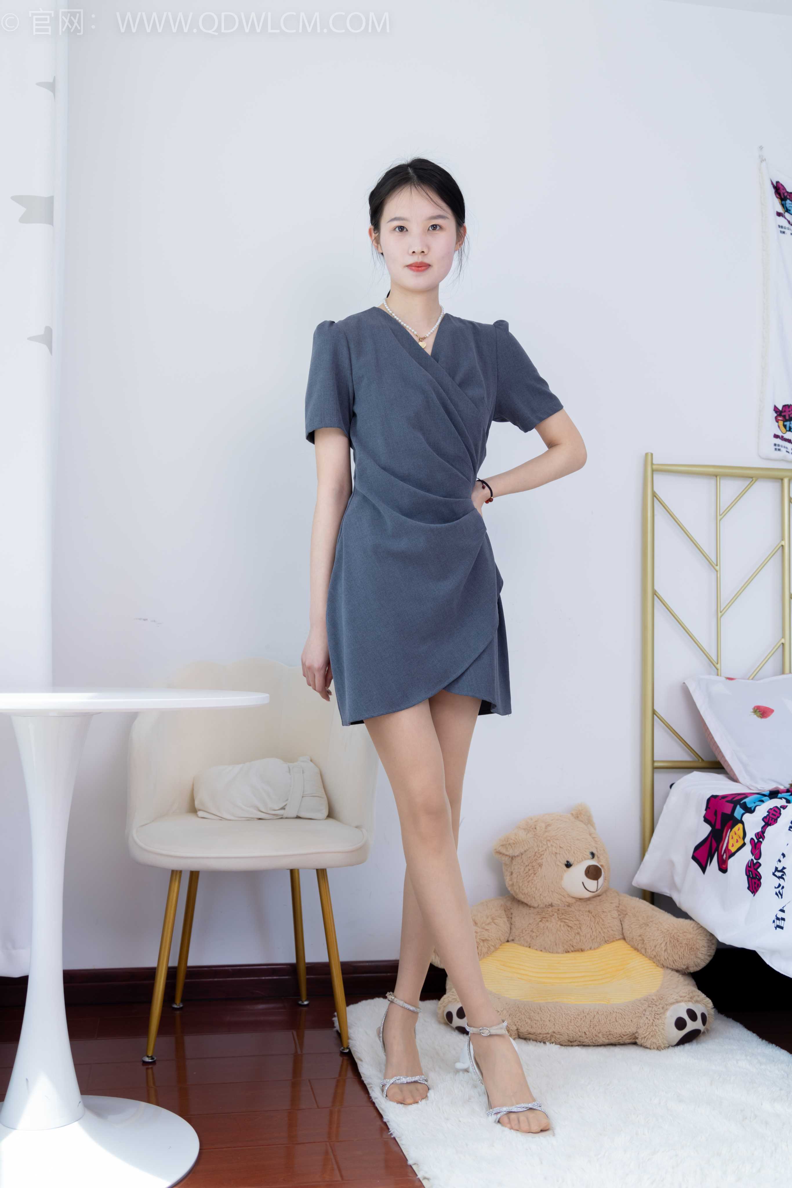 物恋传媒 NO.1572 颜颜-爱人错过 [153P-1V-5.78G]