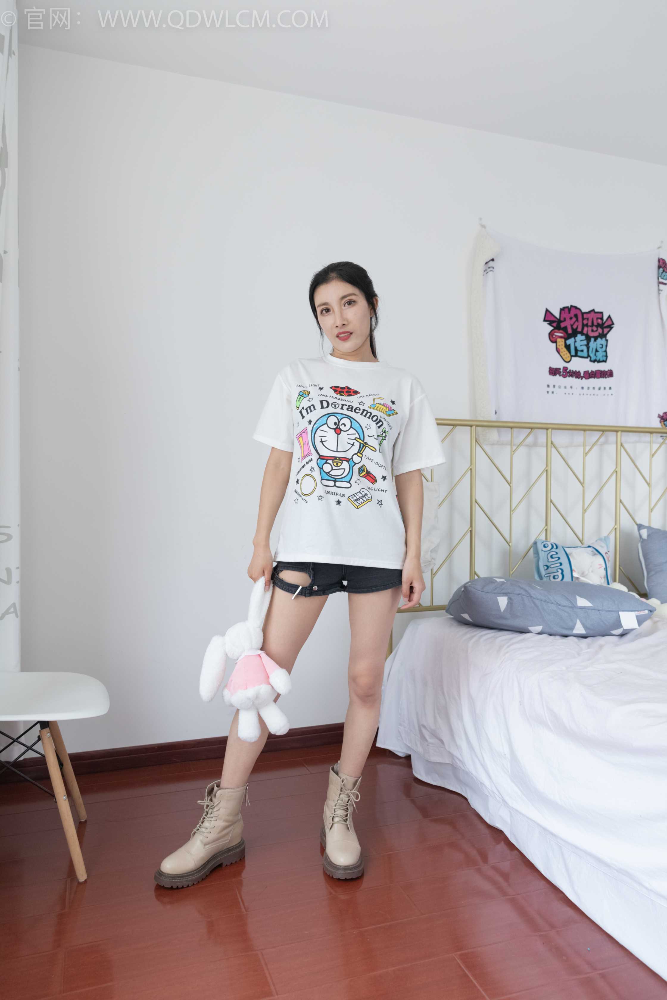 物恋传媒 NO.1575 萱萱-情绪自由 [119P-1V-2.44G] 插图3