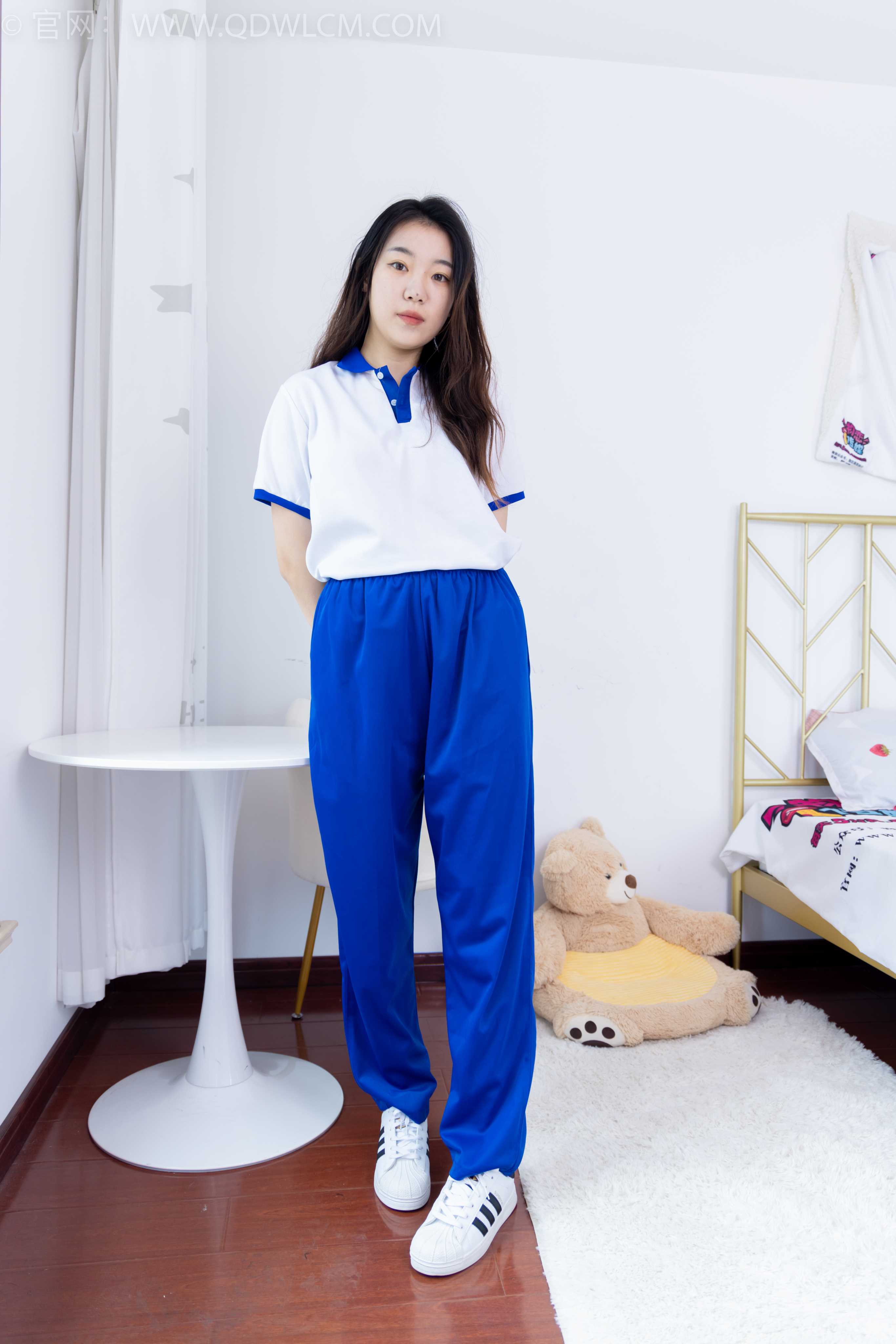 物恋传媒 NO.1585 芒果-新人驾到 [156P-1V-3.38G]