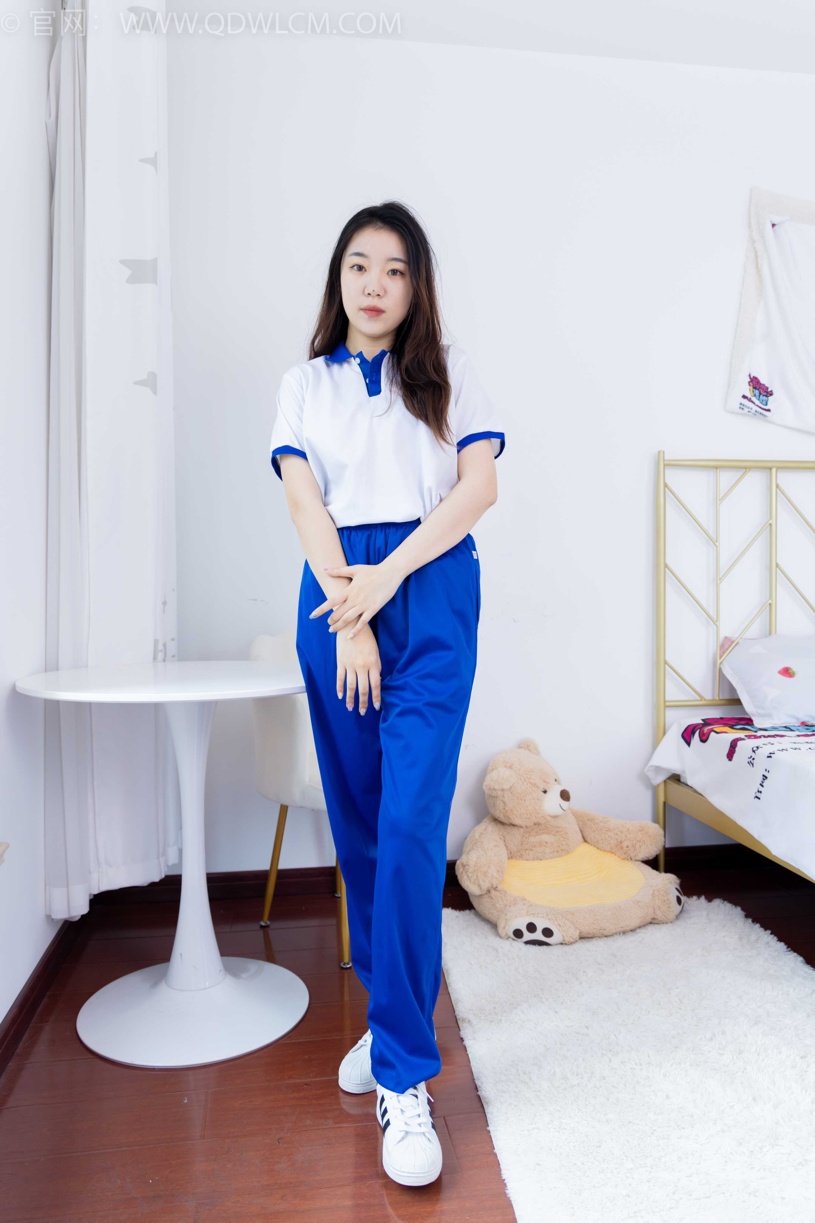 物恋传媒 NO.1585 芒果-新人驾到 [156P-1V-3.38G]