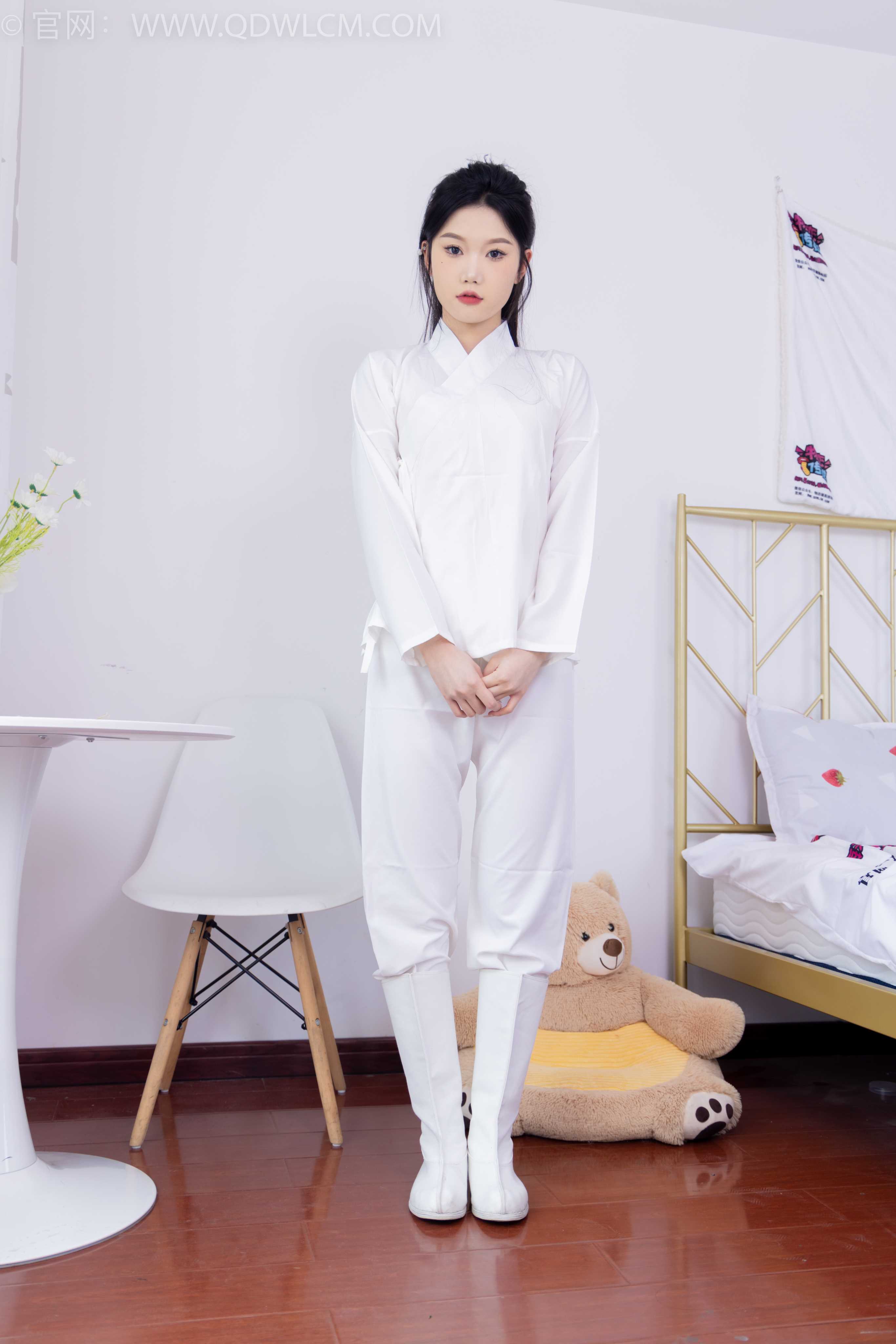 物恋传媒 NO.1586 小竹-纯白小仙女 [186P-1V-4.13G]