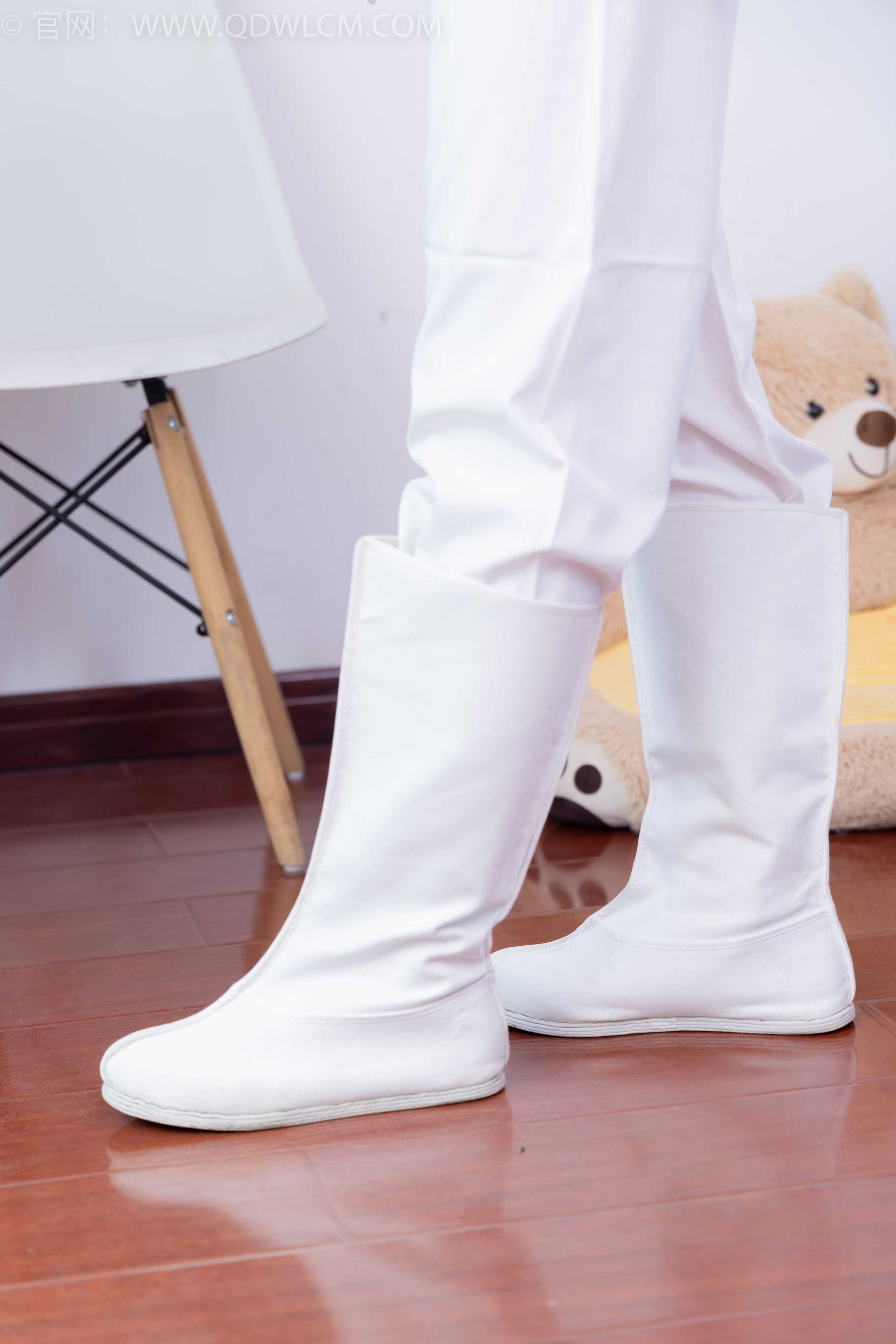 物恋传媒 NO.1586 小竹-纯白小仙女 [186P-1V-4.13G]