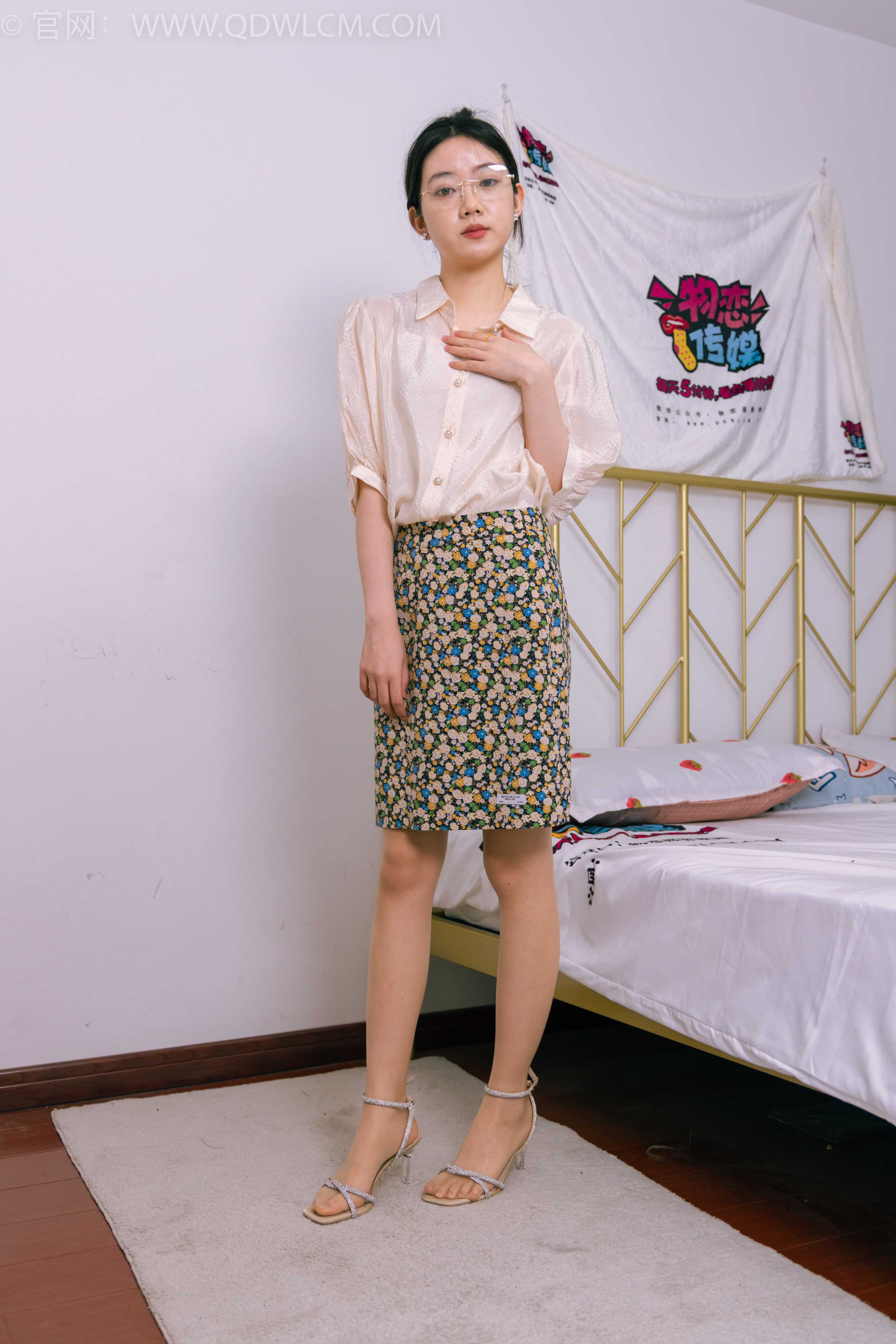 物恋传媒 NO.1587 欢欢-丝滑拿铁 [140P-1V-6.39G]