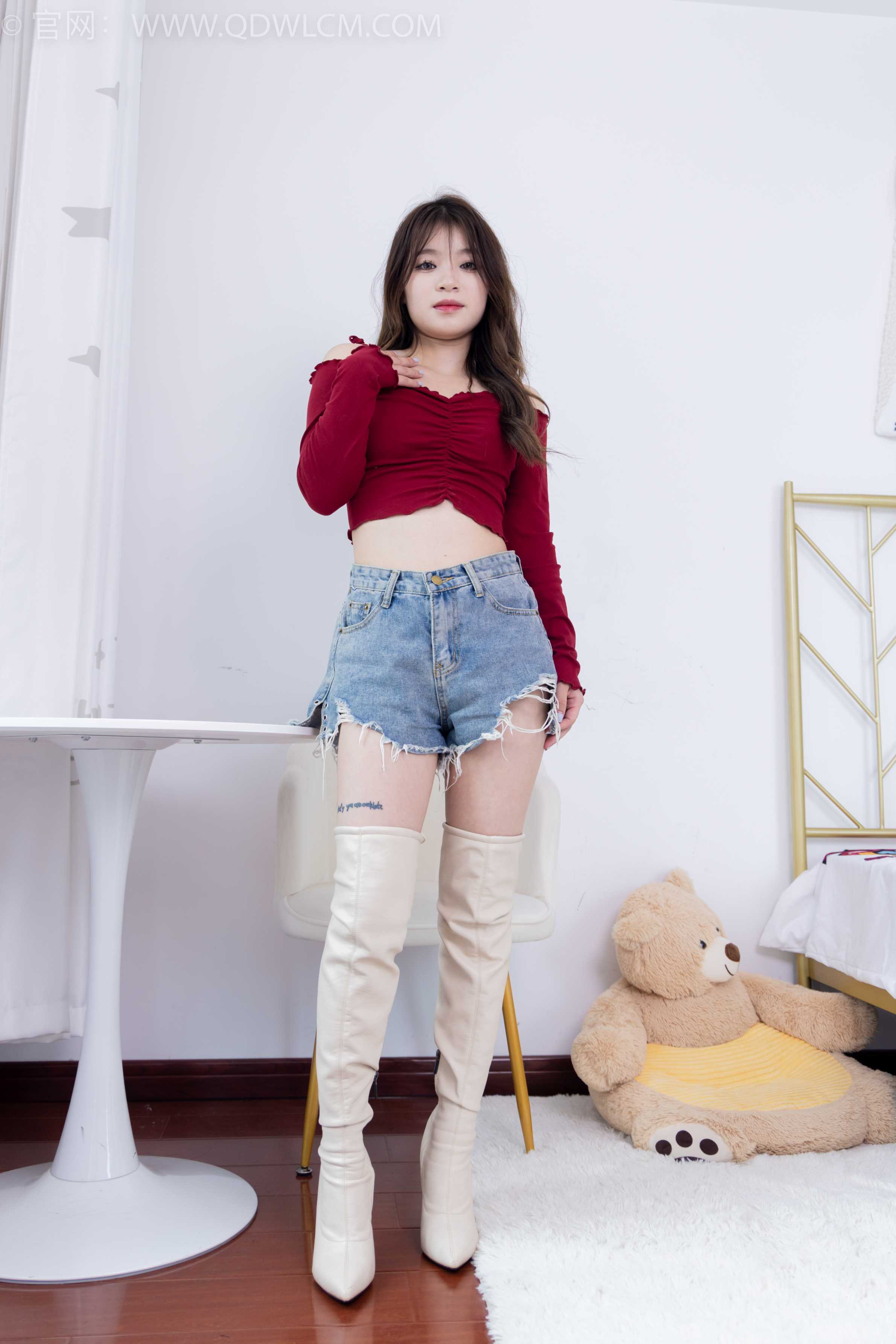 物恋传媒 NO.1591 闪闪-娇艳玫瑰 [174P-1V-4.14G]