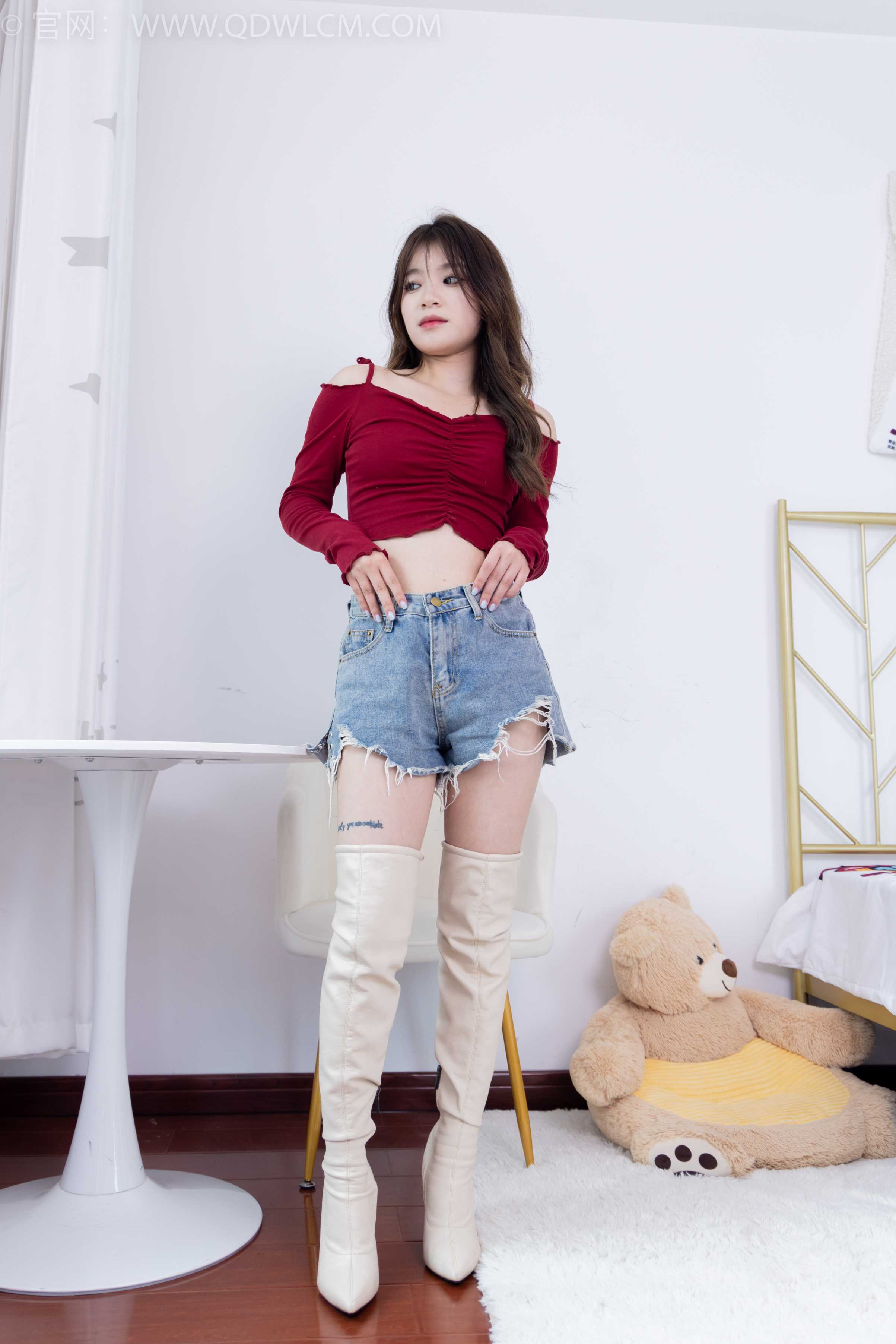 物恋传媒 NO.1591 闪闪-娇艳玫瑰 [174P-1V-4.14G]