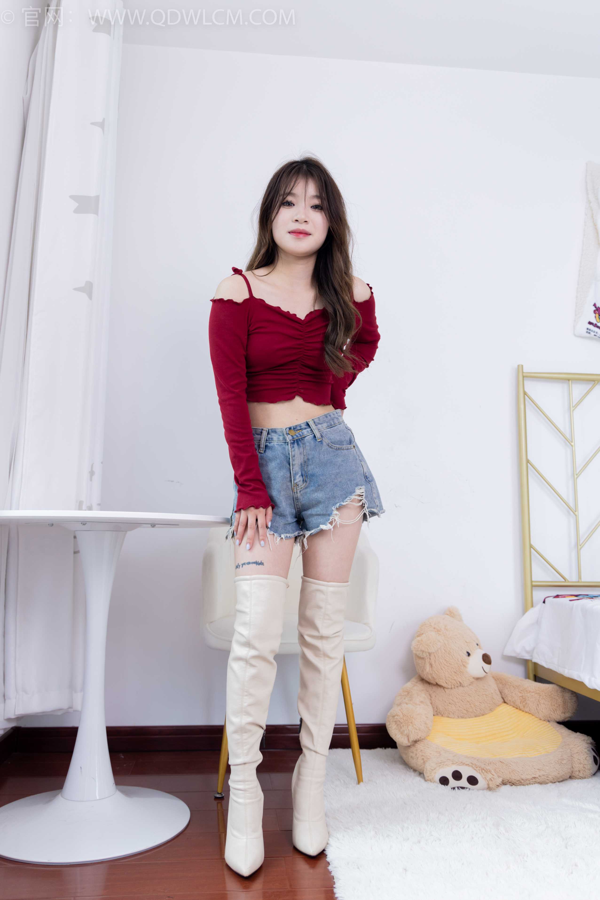 物恋传媒 NO.1591 闪闪-娇艳玫瑰 [174P-1V-4.14G]