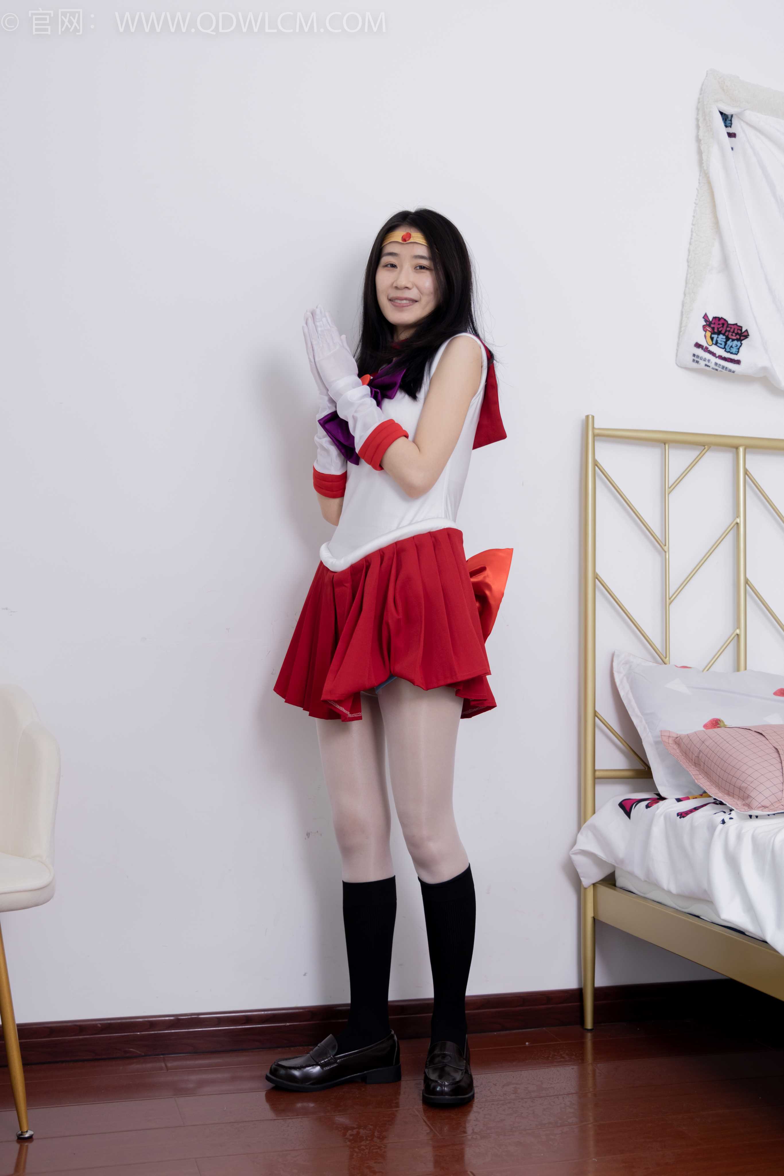 物恋传媒 NO.1592 菜菜-美少女战士 [158P-1V-3.8G]