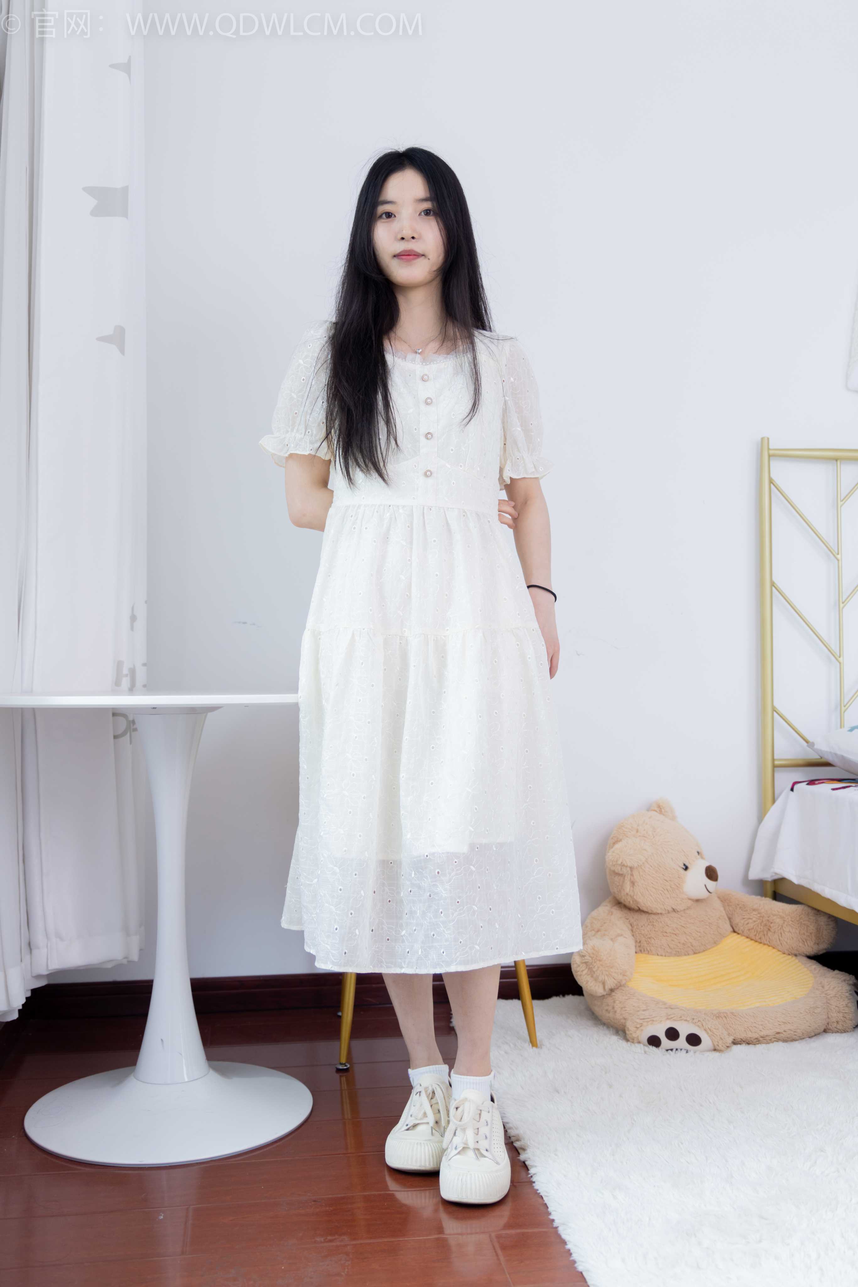 物恋传媒 NO.1600 茯苓-雨后傍晚 [150P-1V-3.51G]