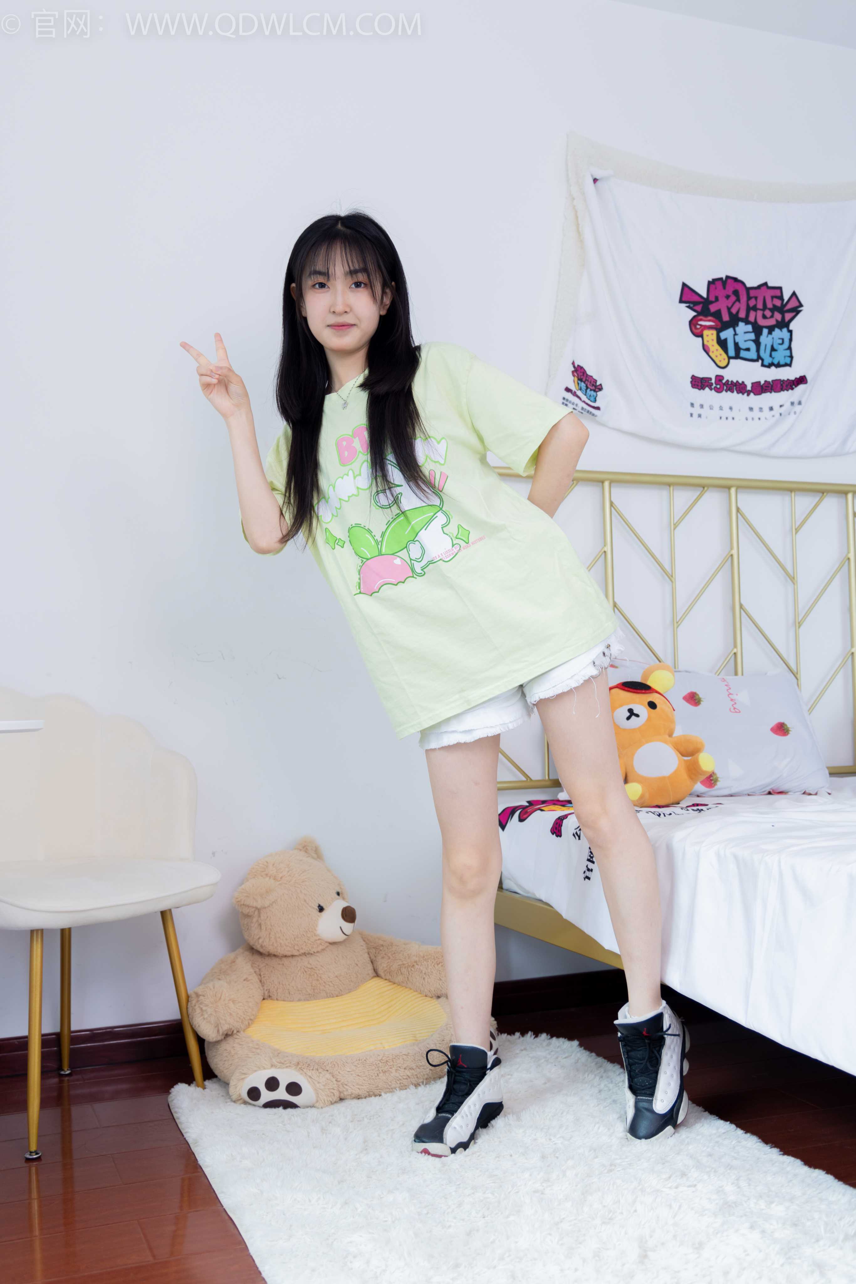 物恋传媒 NO.1613 嘉木-新人驾到 [153P-1V-3.72G]