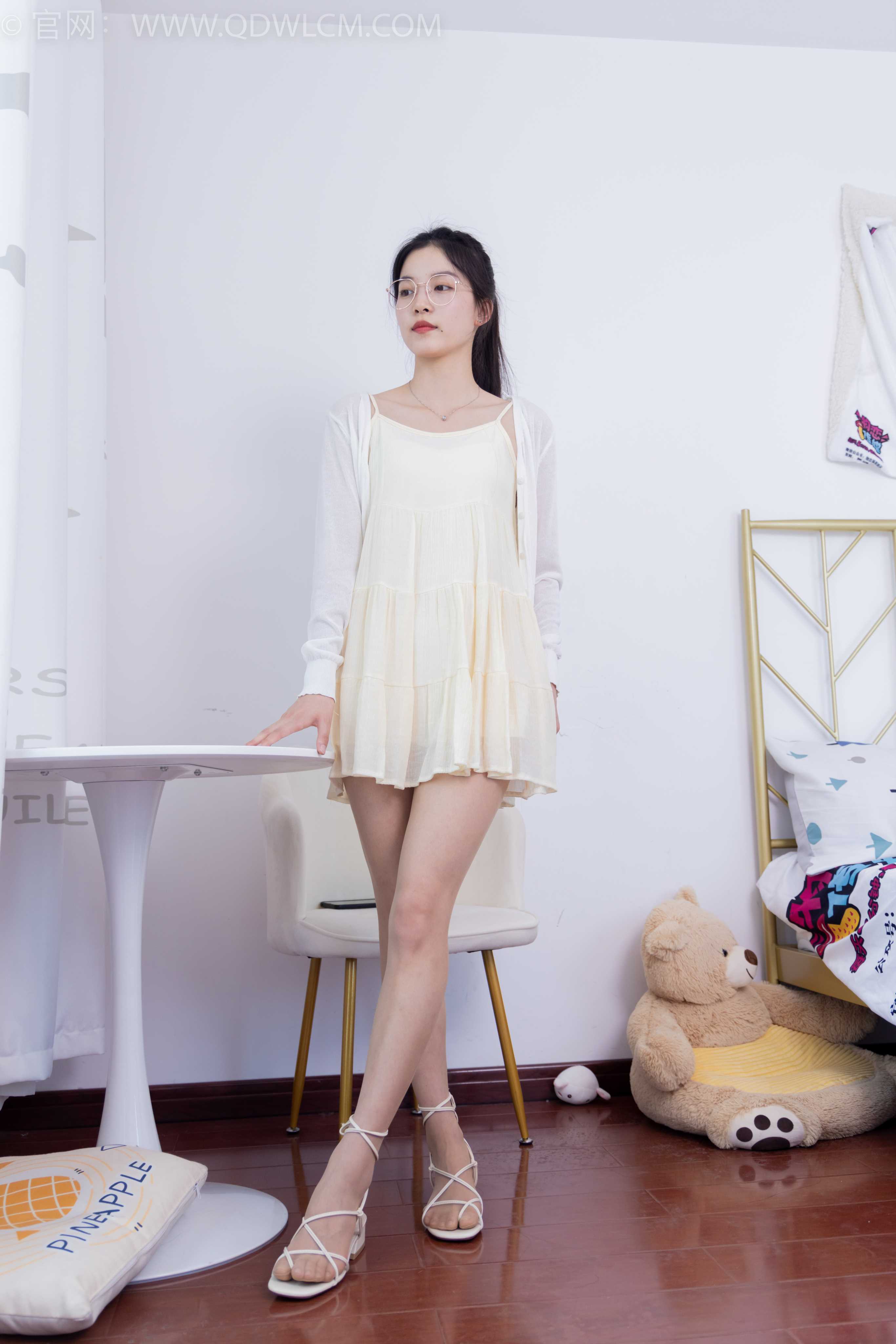 物恋传媒 NO.1622 茯苓-勇敢追逐 [151P-1V-4G]