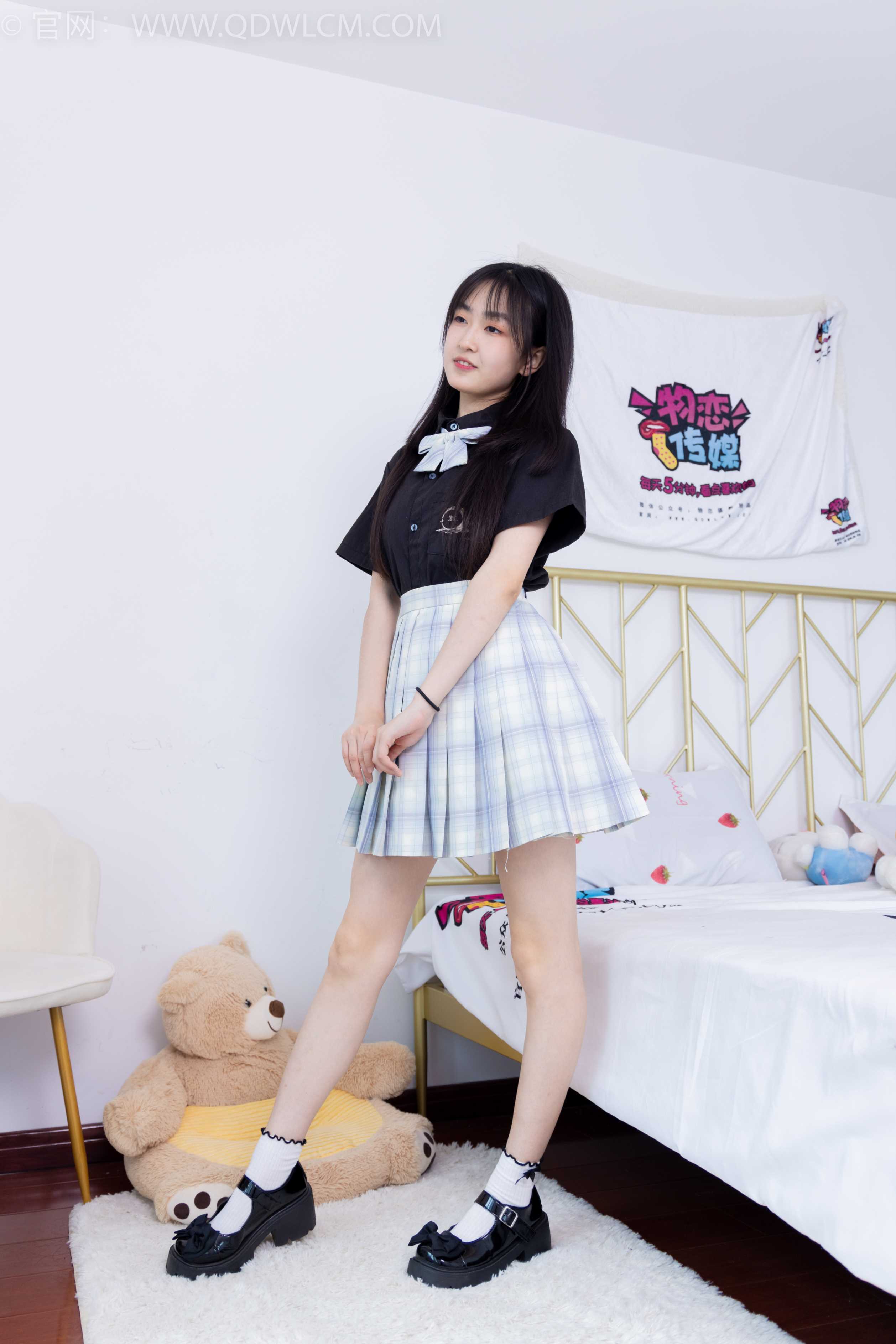 物恋传媒 NO.1623 嘉木-陪你去流浪 [160P-1V-3.56G] 插图3