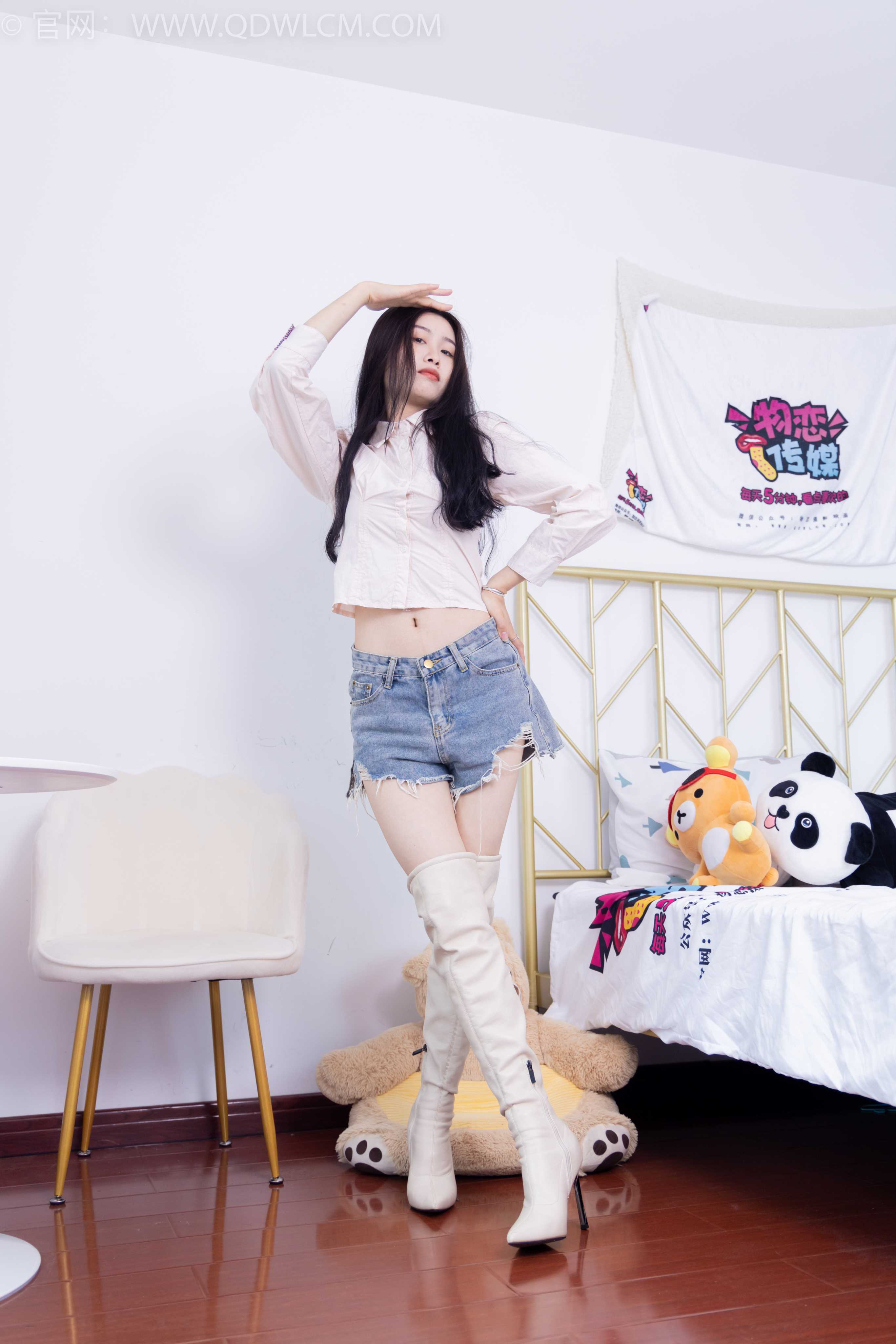 物恋传媒 NO.1625 绒绒-深深爱过 [209P-1V-5.07G]