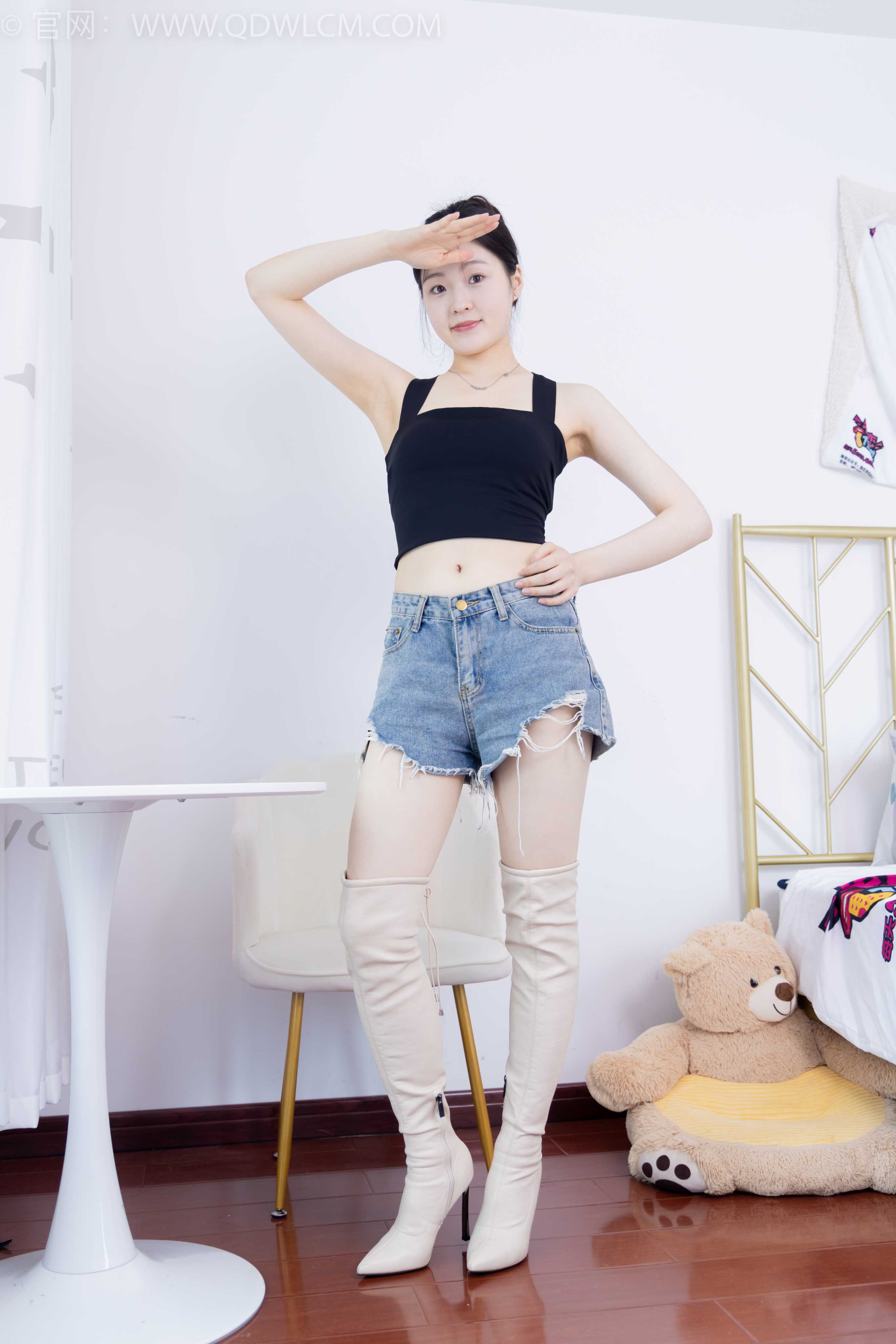 物恋传媒 NO.1626 青柠-眺望远方 [173P-1V-3.95G]