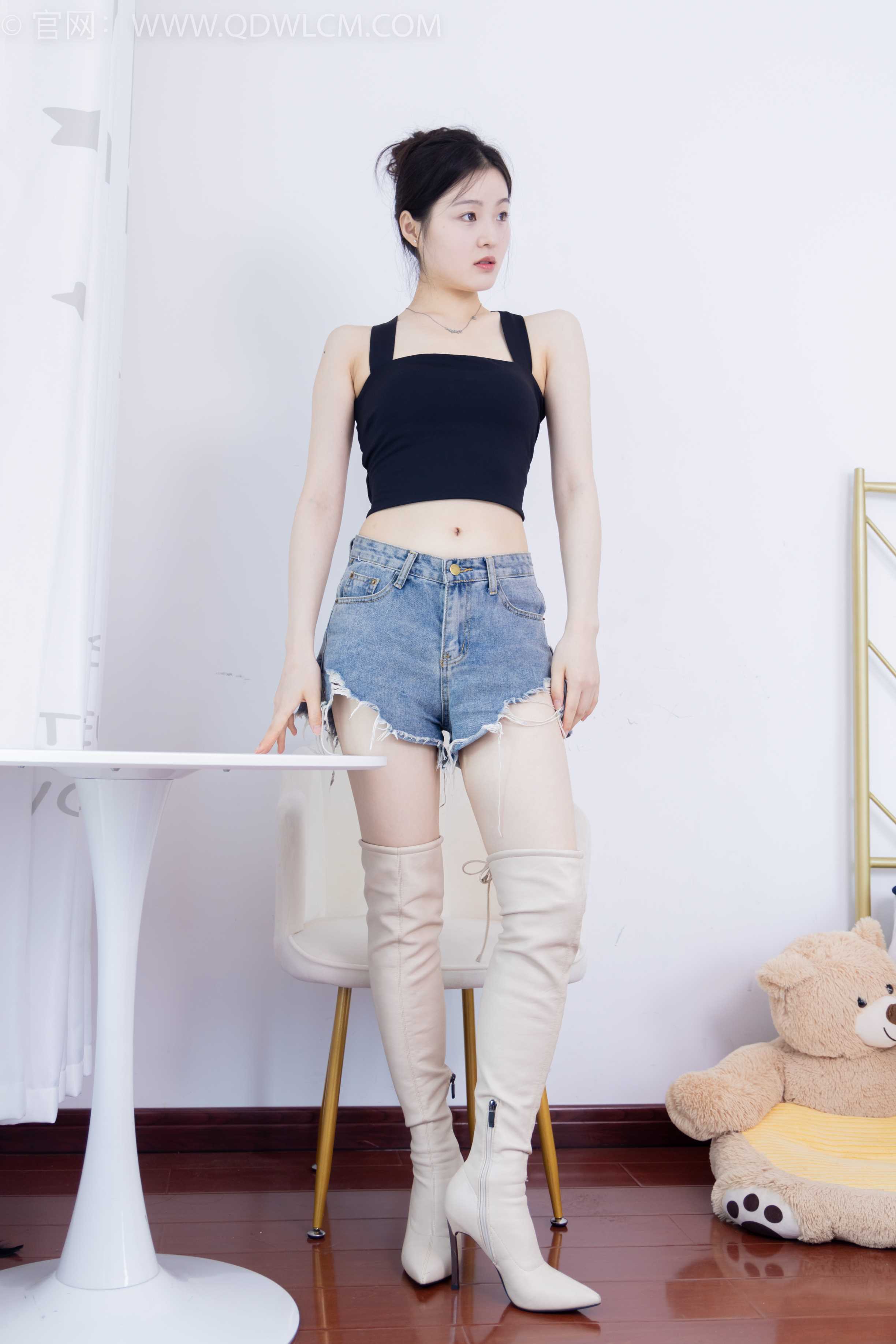 物恋传媒 NO.1626 青柠-眺望远方 [173P-1V-3.95G]