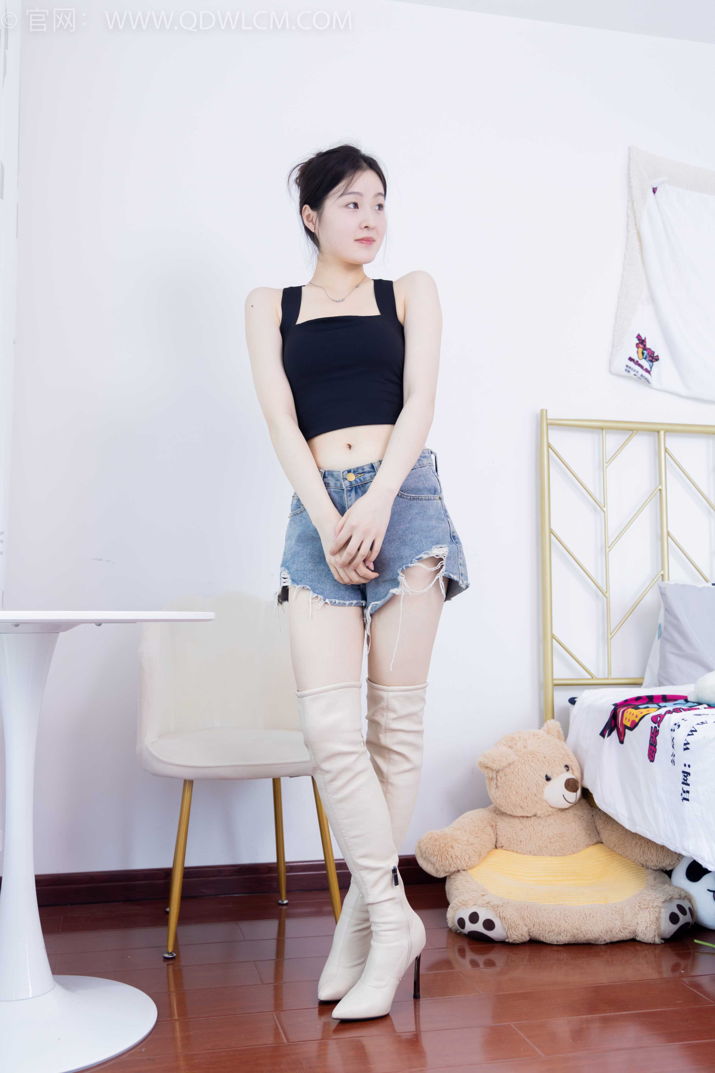 物恋传媒 NO.1626 青柠-眺望远方 [173P-1V-3.95G]