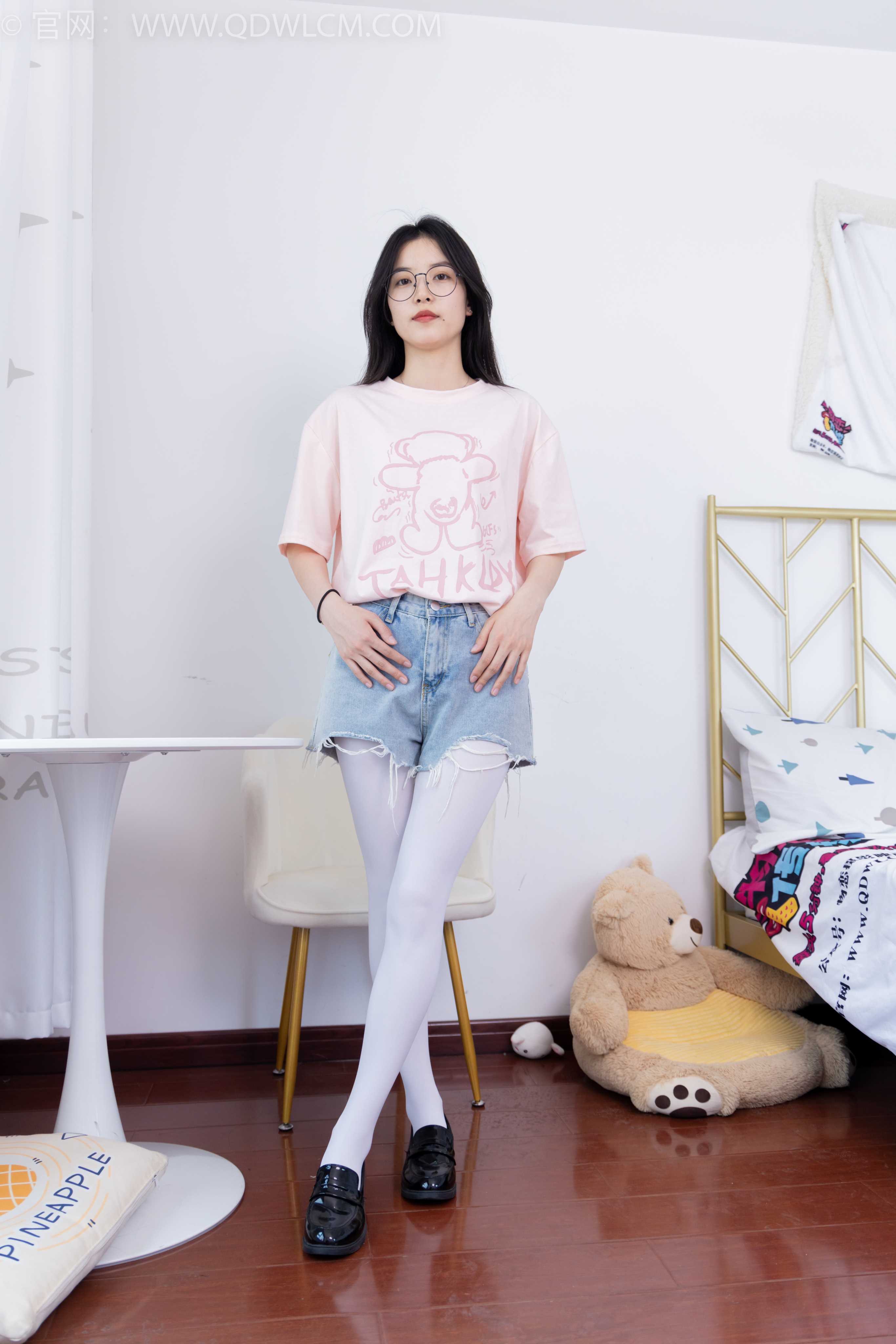 物恋传媒 NO.1637 茯苓-晚安早睡 [154P-1V-3.82G]