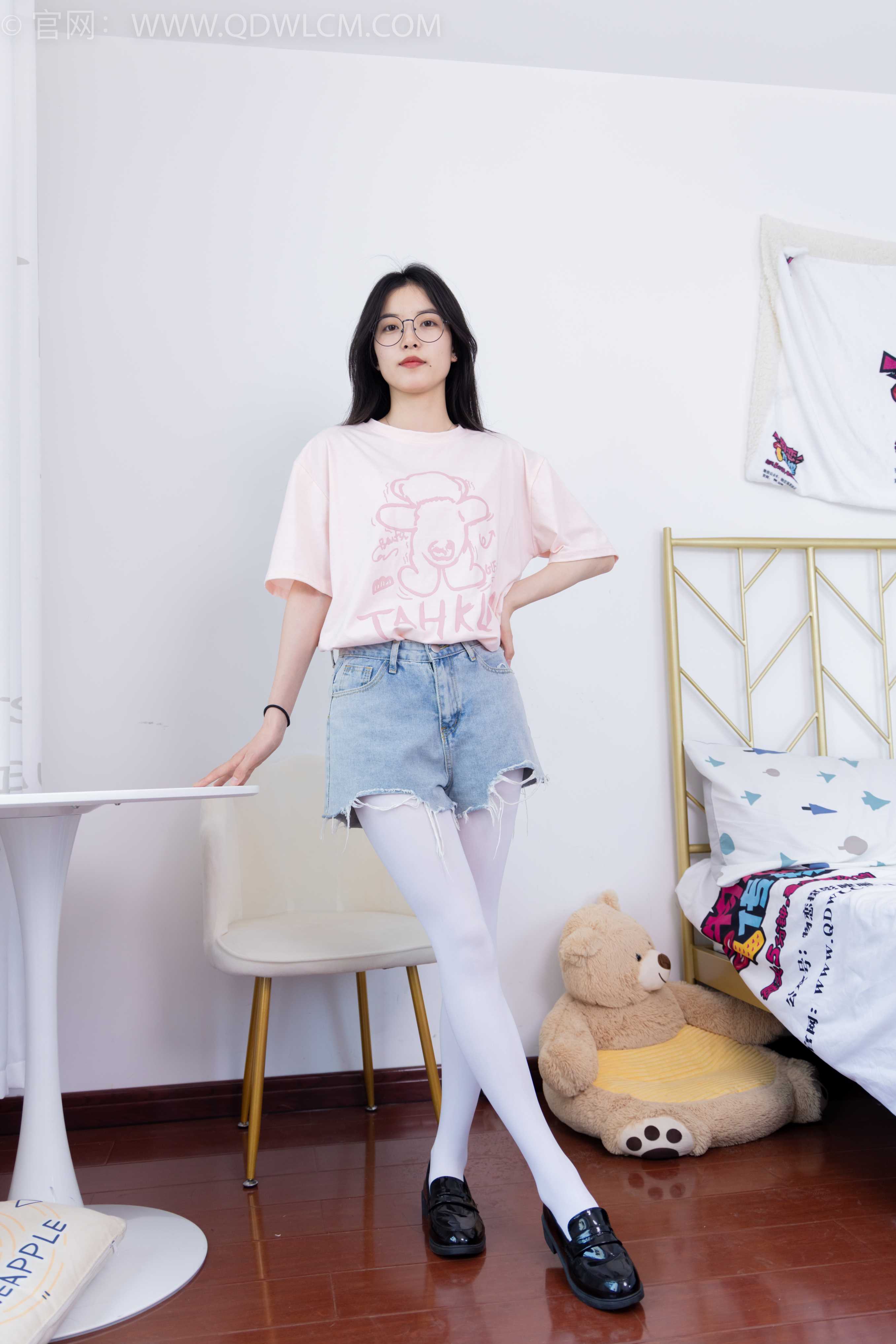 物恋传媒 NO.1637 茯苓-晚安早睡 [154P-1V-3.82G]