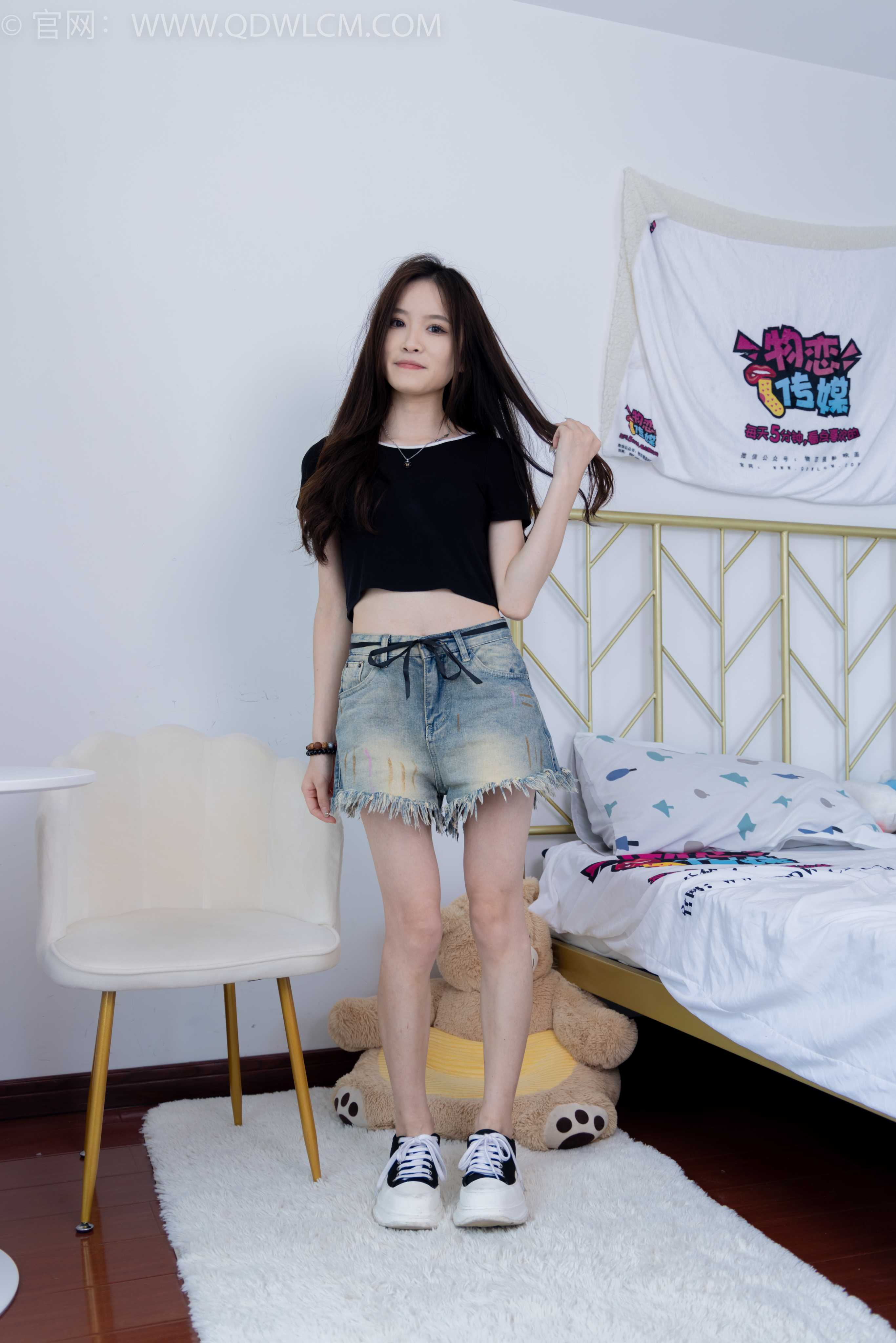 物恋传媒 NO.1648 小奇-奇妙之夜 [156P-1V-3.61G]