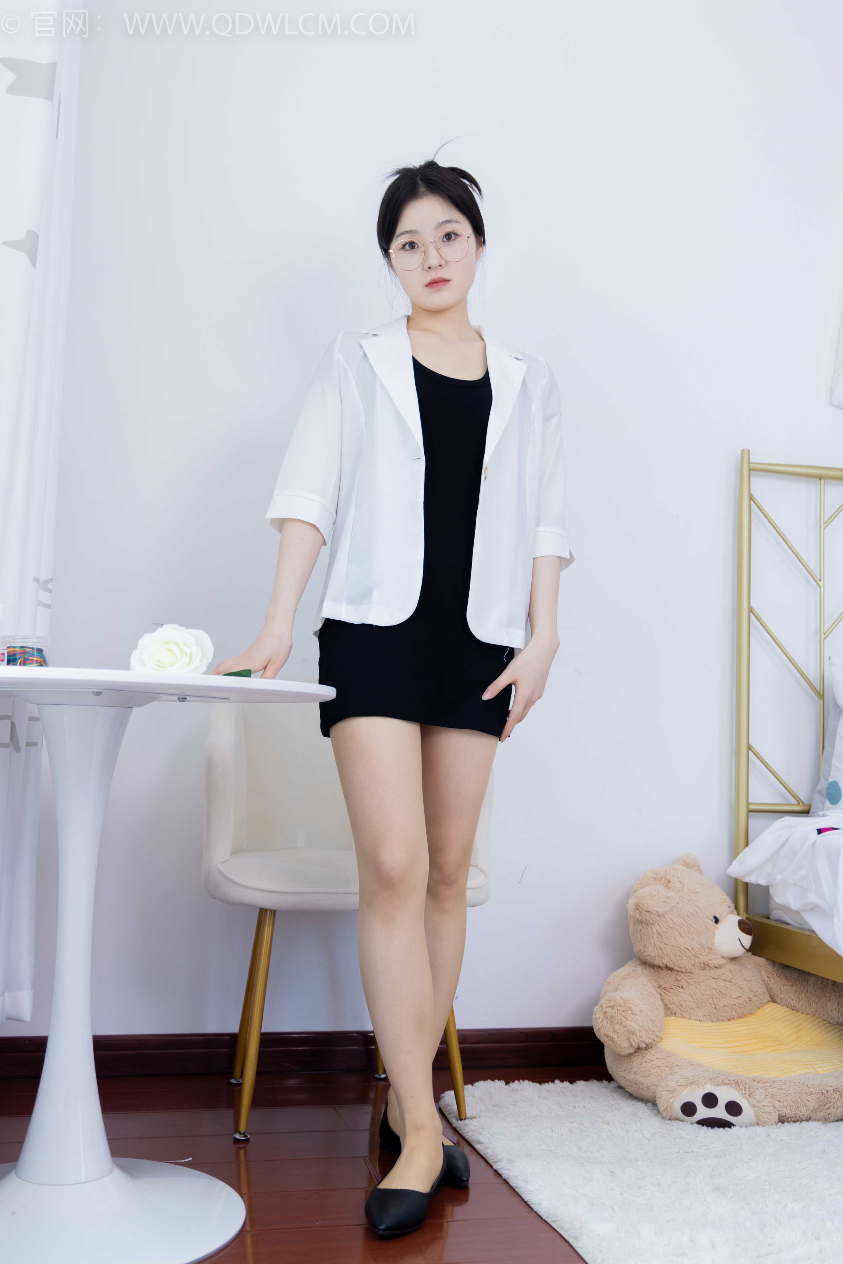 物恋传媒 NO.1649 青柠-千与千寻 [162P-1V-3.73G]