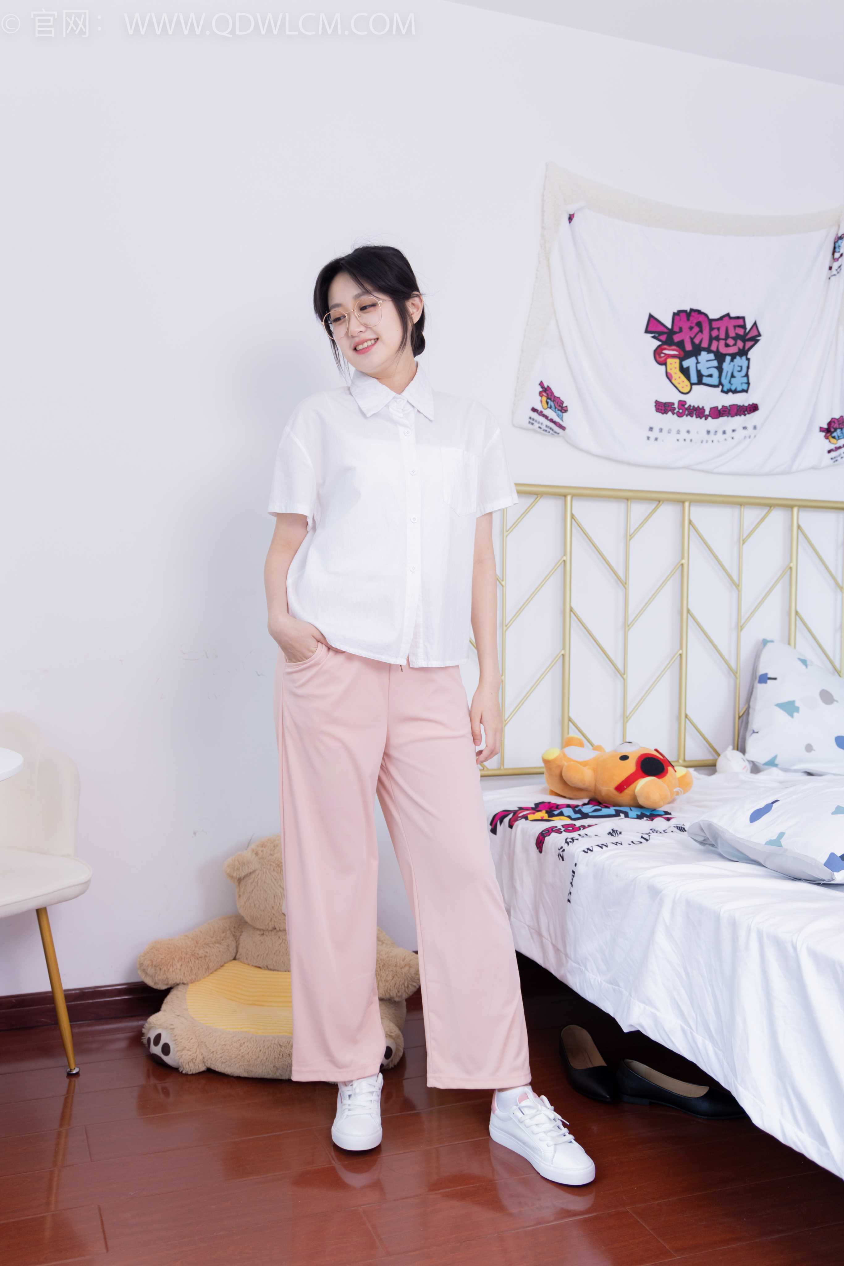 物恋传媒 NO.1655 小敏-万事藏于心 [156P-1V-3.78G]