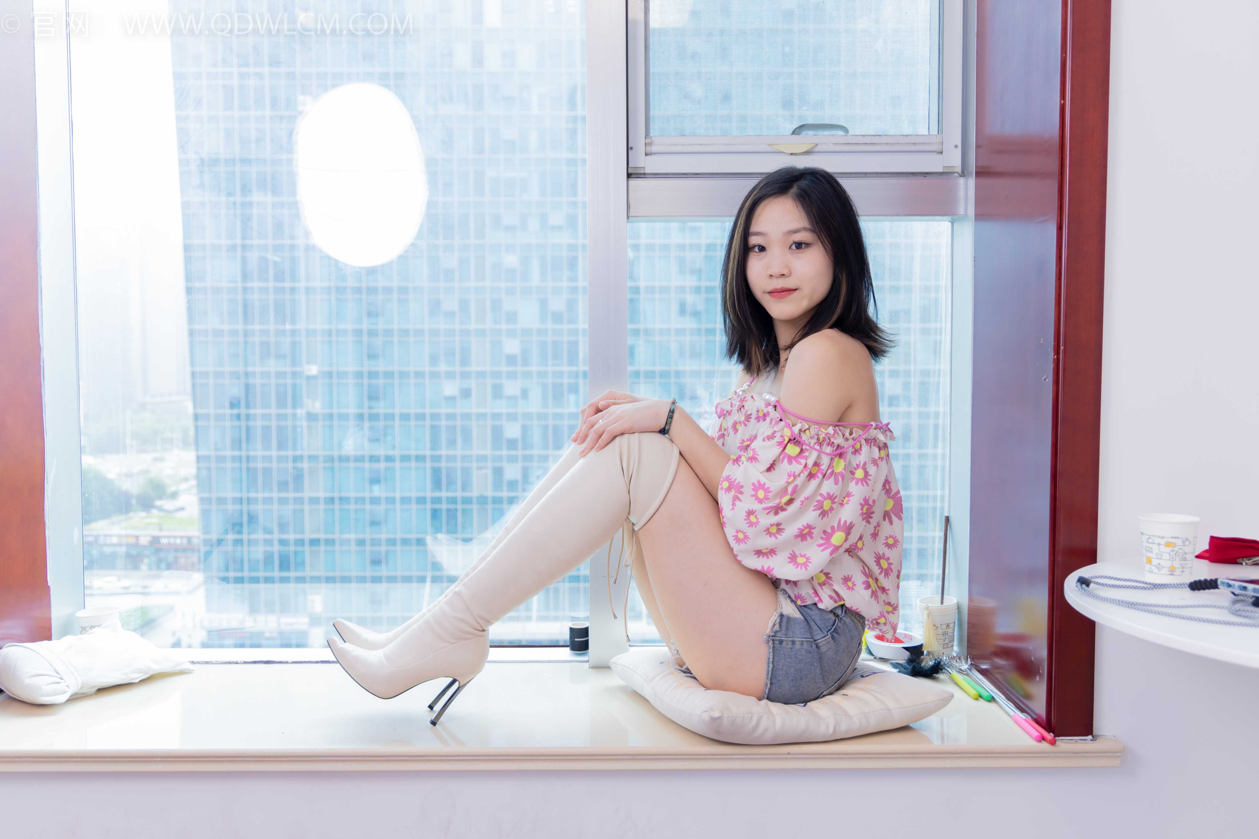 物恋传媒 NO.1656 桃桃-跌近深海里 [177P-1V-4.07G]