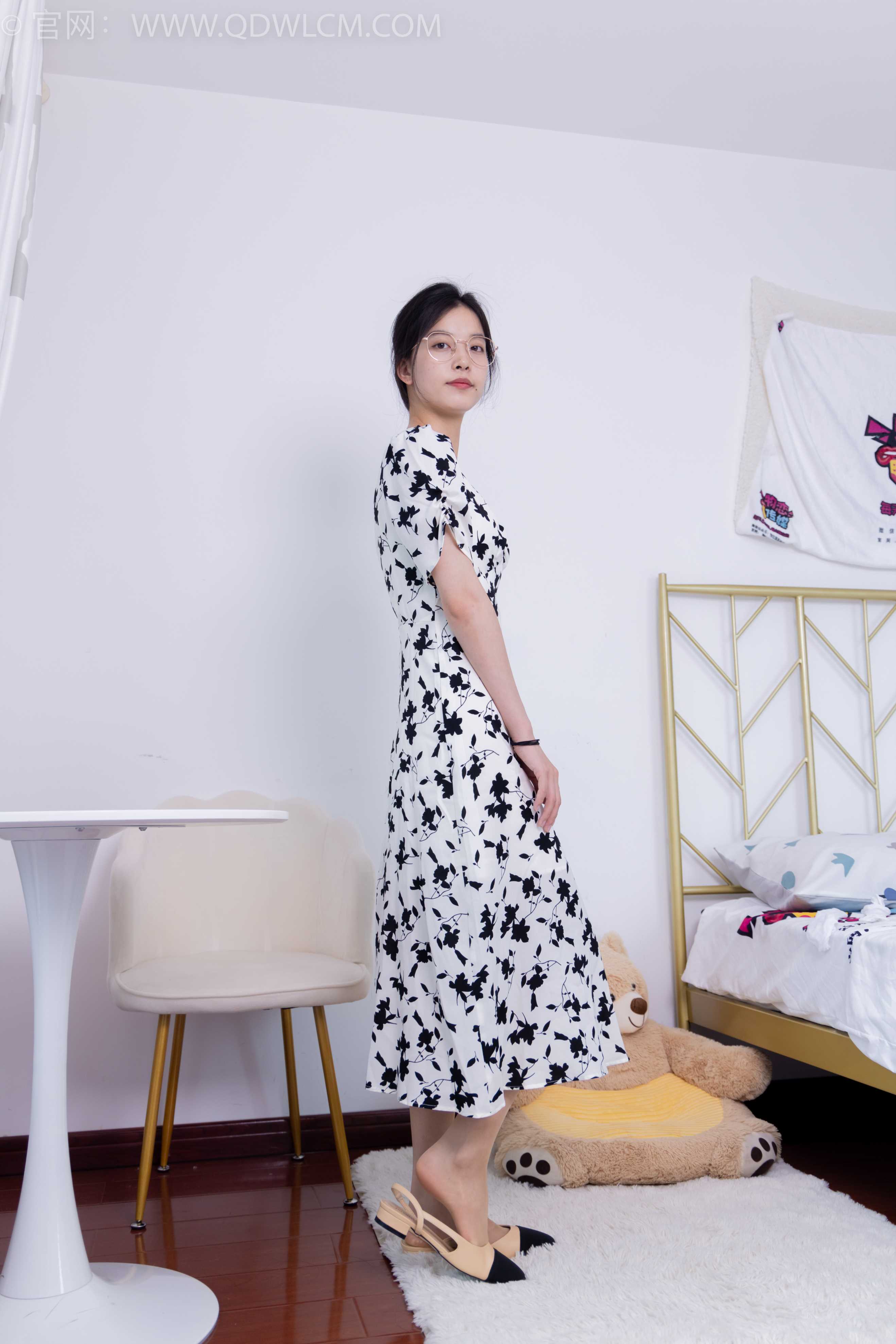 物恋传媒 NO.1658 茯苓-跨越山海 [153P-1V-3.83G]