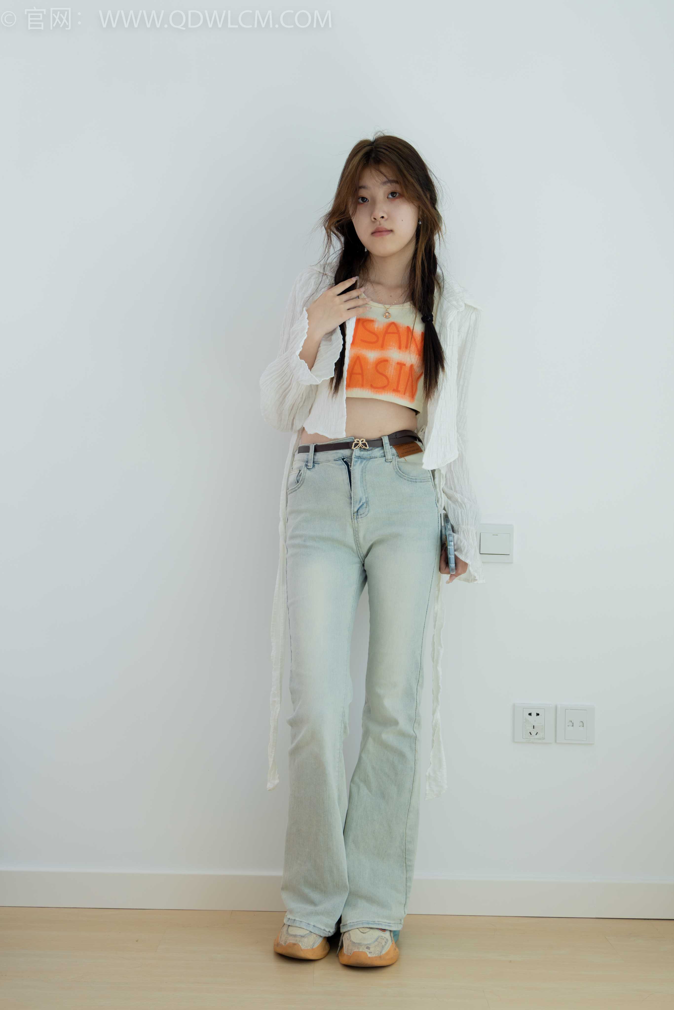 物恋传媒 NO.1661 小谨-新人驾到 [158P-1V-3.84G]